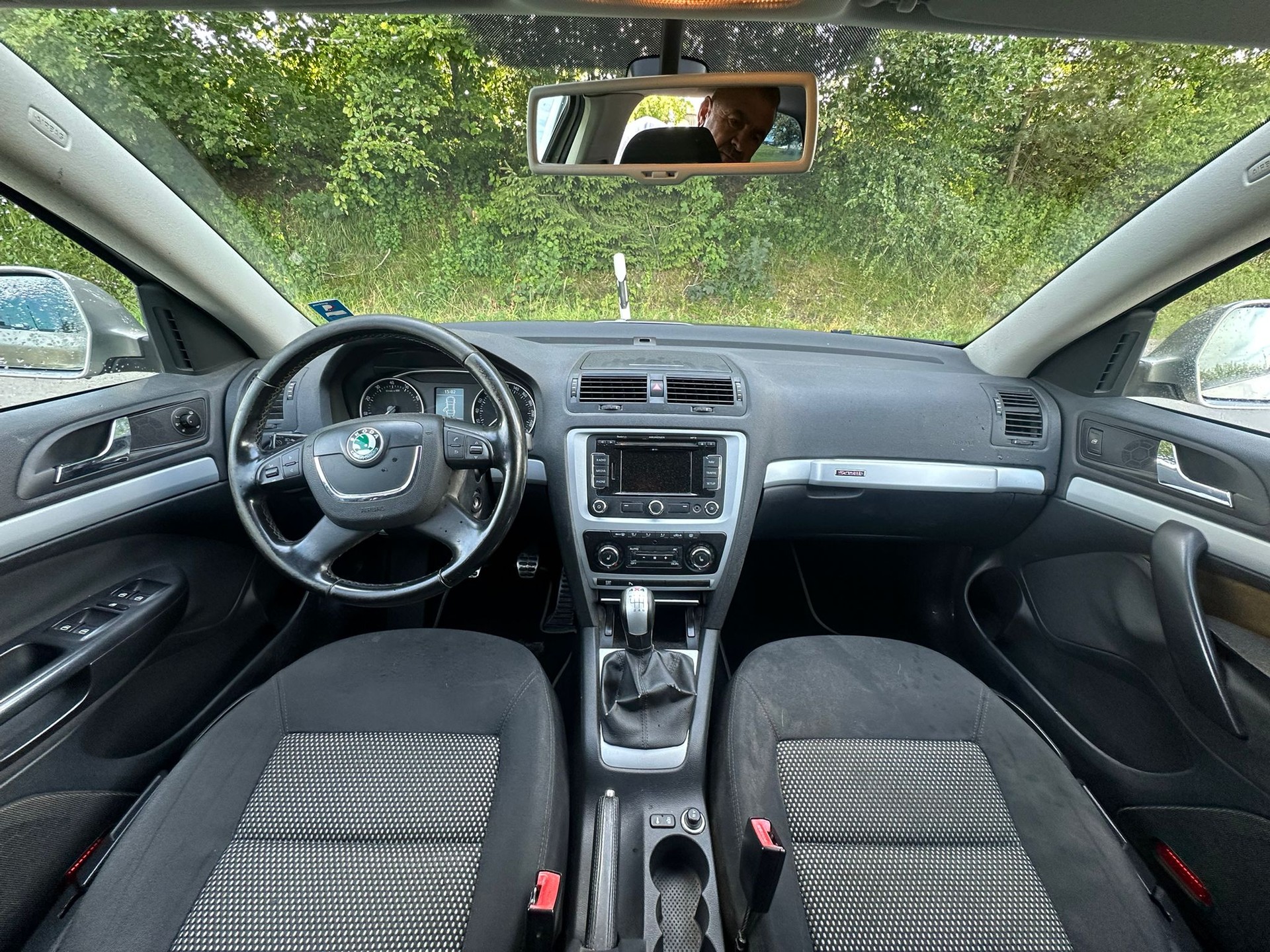 SKODA Octavia Combi 1.8 TSI Scout 4x4-image-9