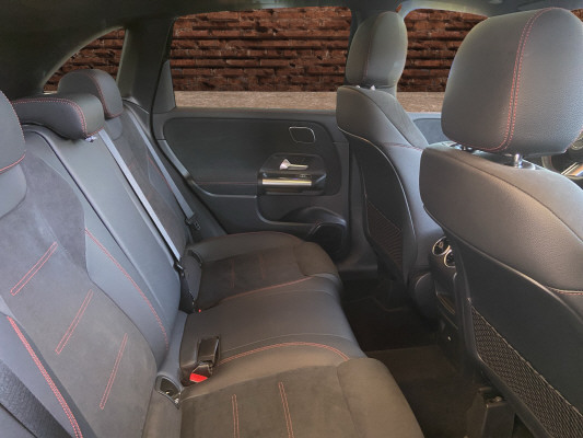 MERCEDES-BENZ B 250 4Matic 8G-DCT-image-13
