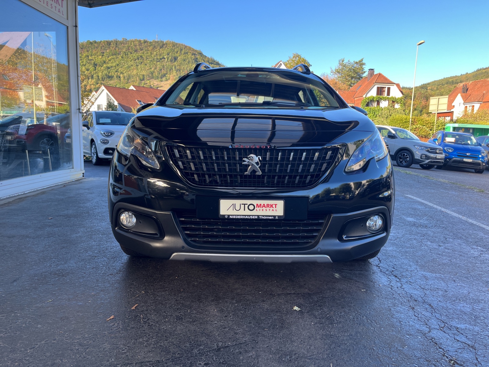 PEUGEOT 2008 1.2 PureTech GT Line EAT6-image-5
