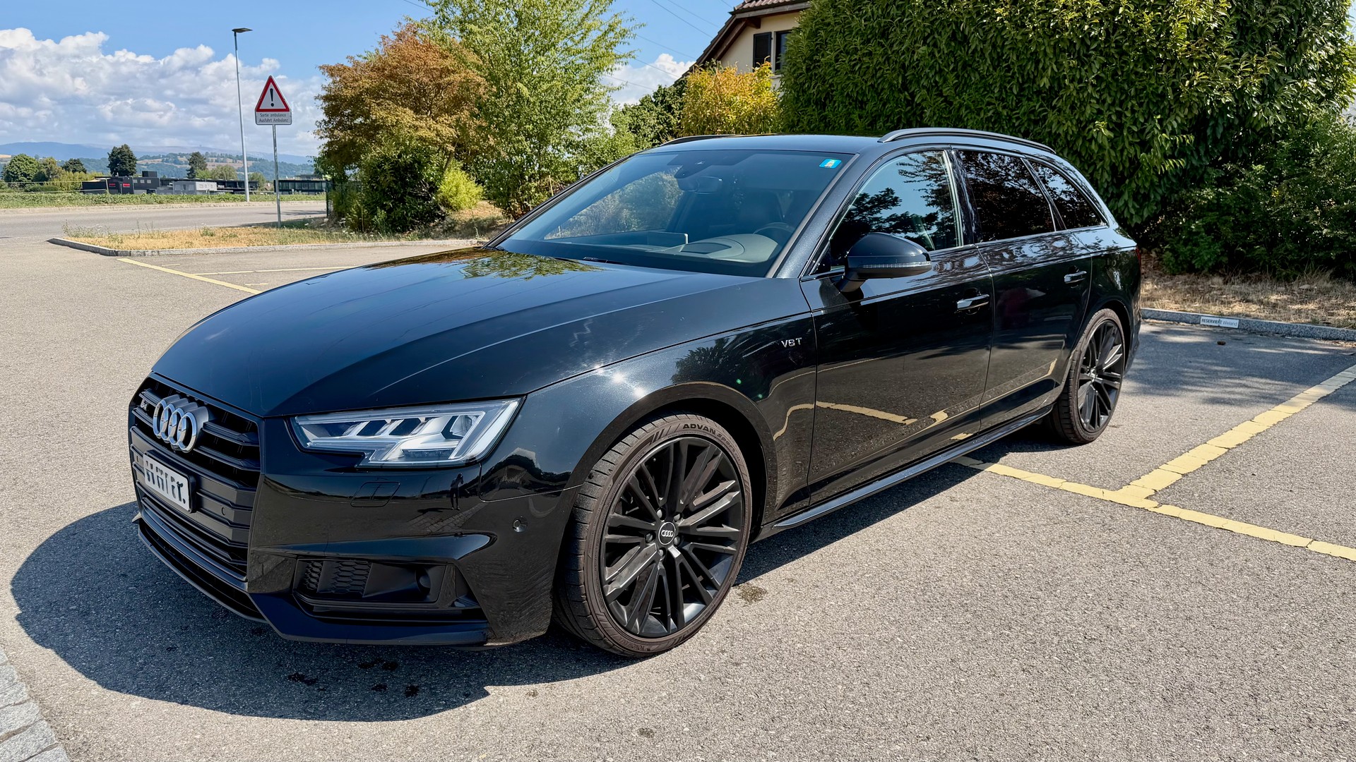 AUDI 3.0 V6 TFSI quattro S-Tronic-image-0