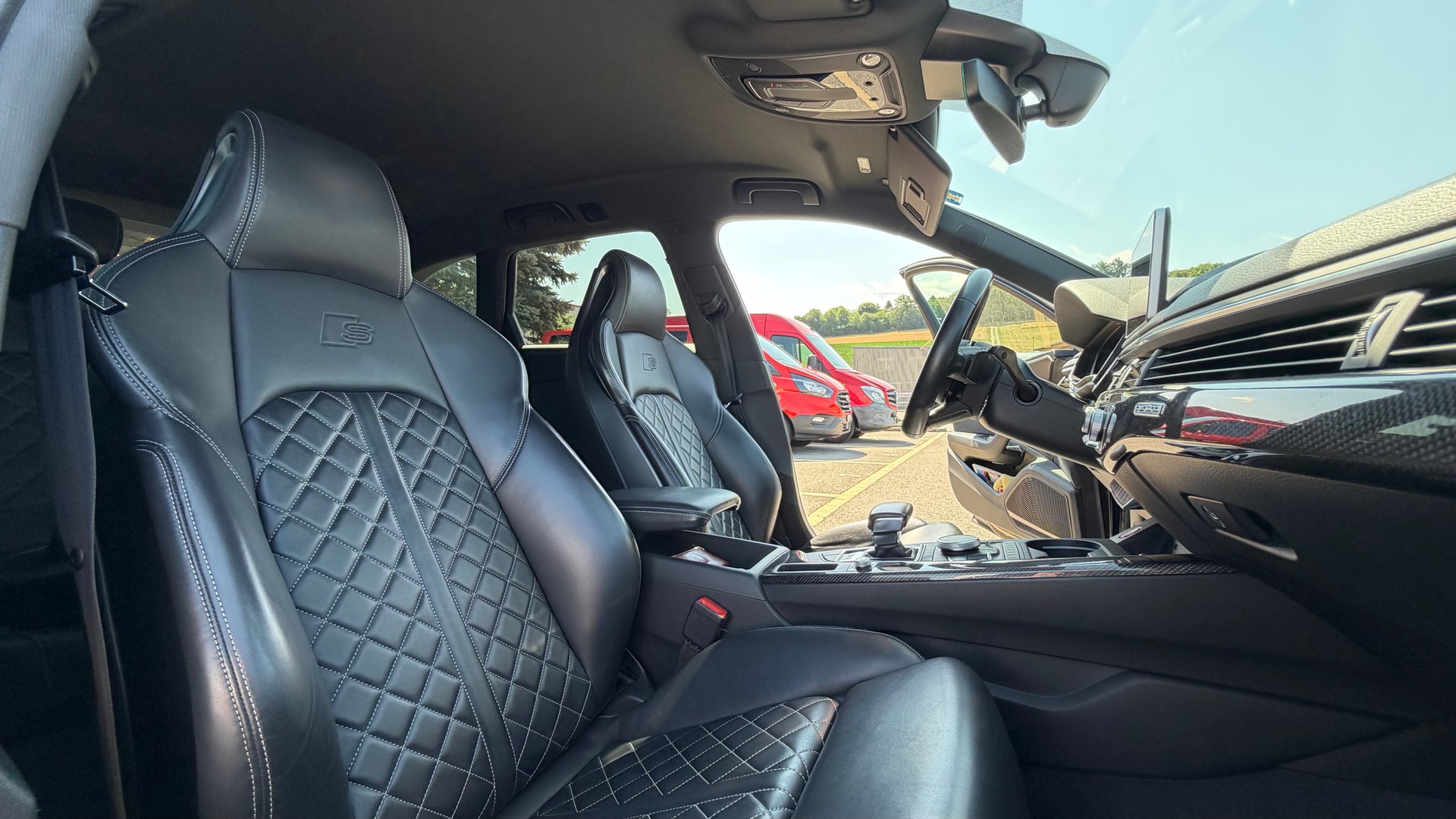 AUDI 3.0 V6 TFSI quattro S-Tronic-image-7