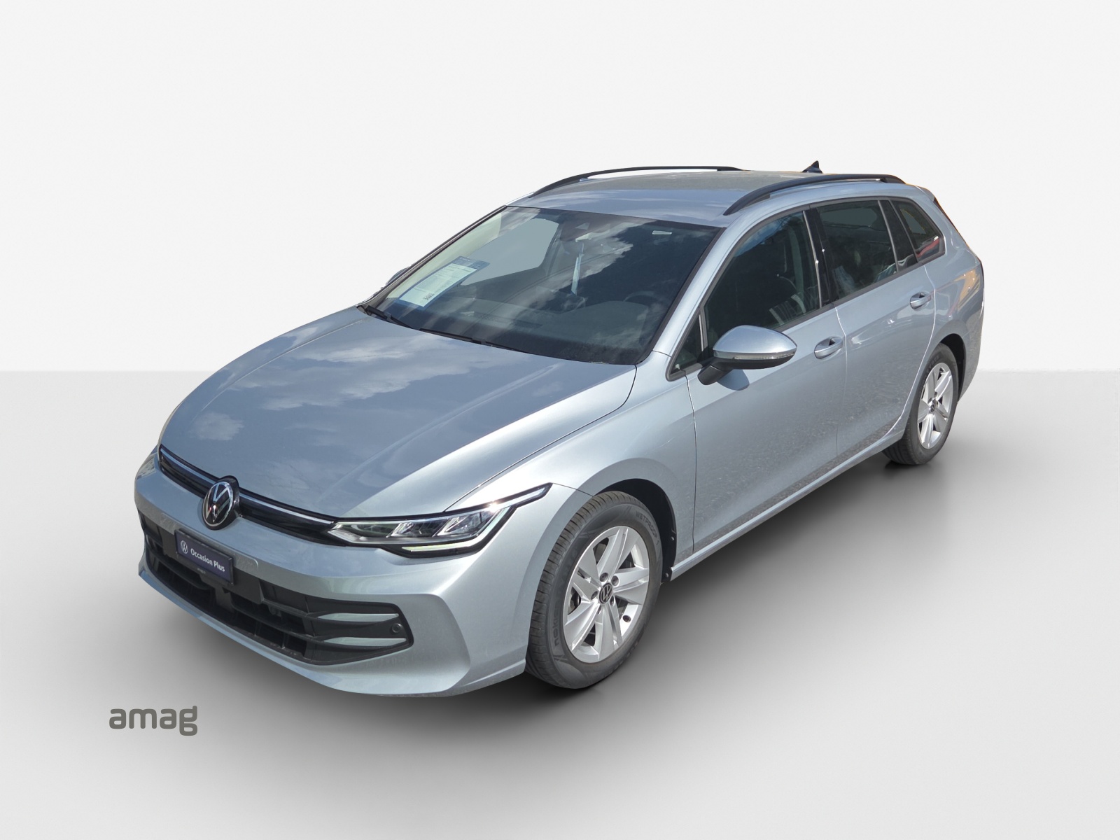 VW Golf Variant 1.5 eTSI mHEV Life DSG-image-14