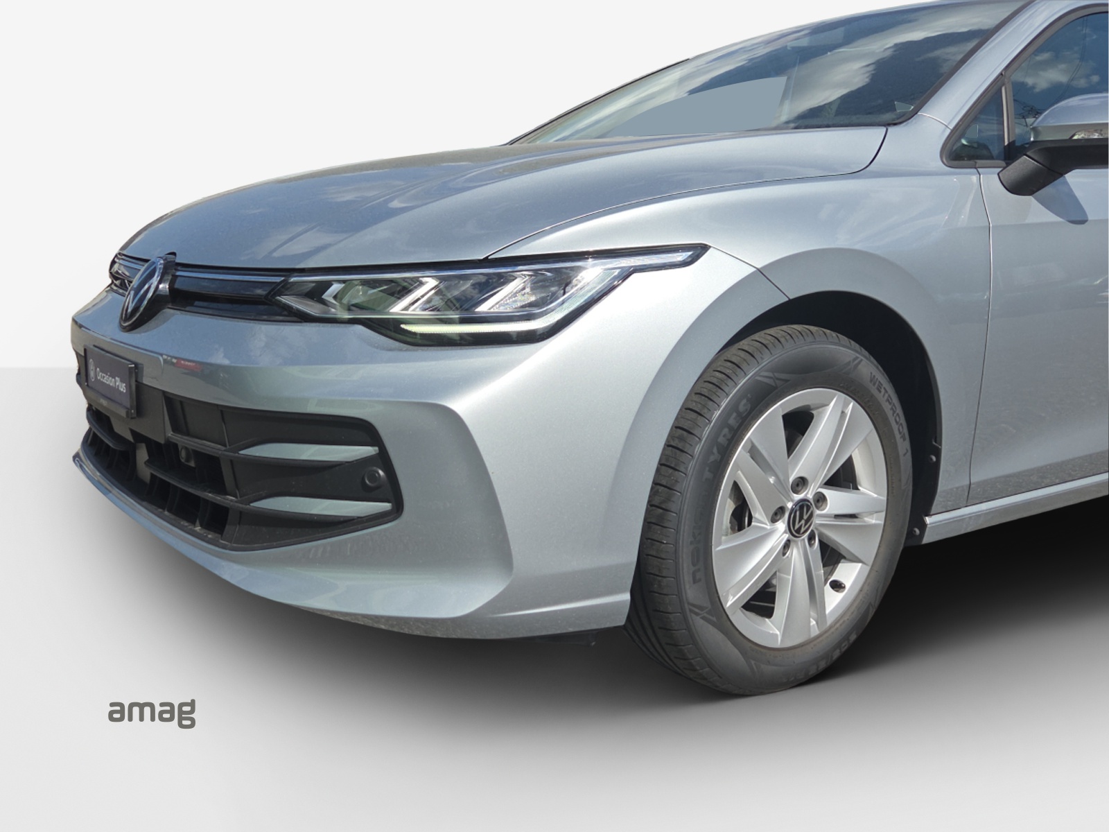 VW Golf Variant 1.5 eTSI mHEV Life DSG-image-15