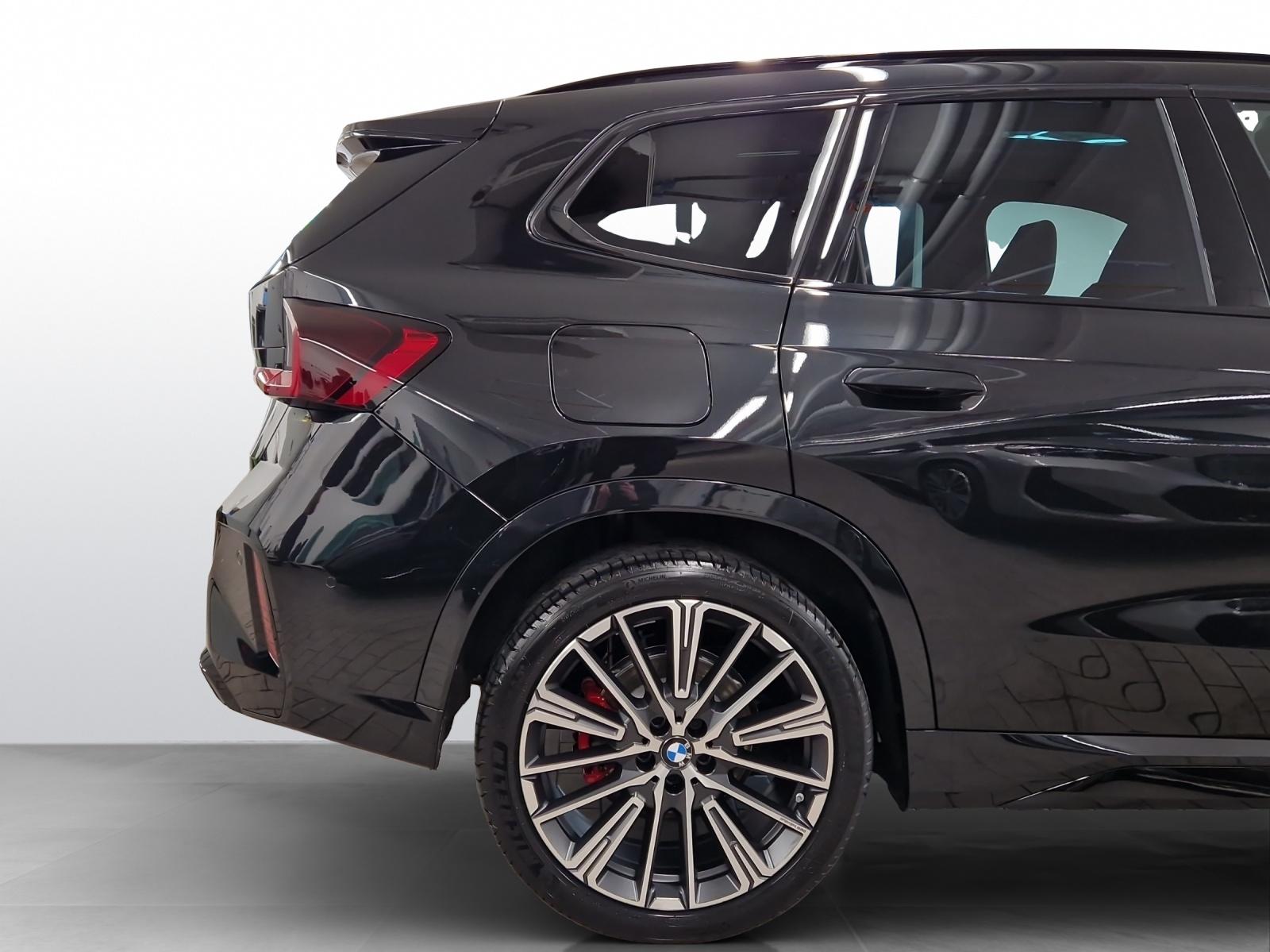 BMW X1 xDrive23i M Sport Pro-image-6