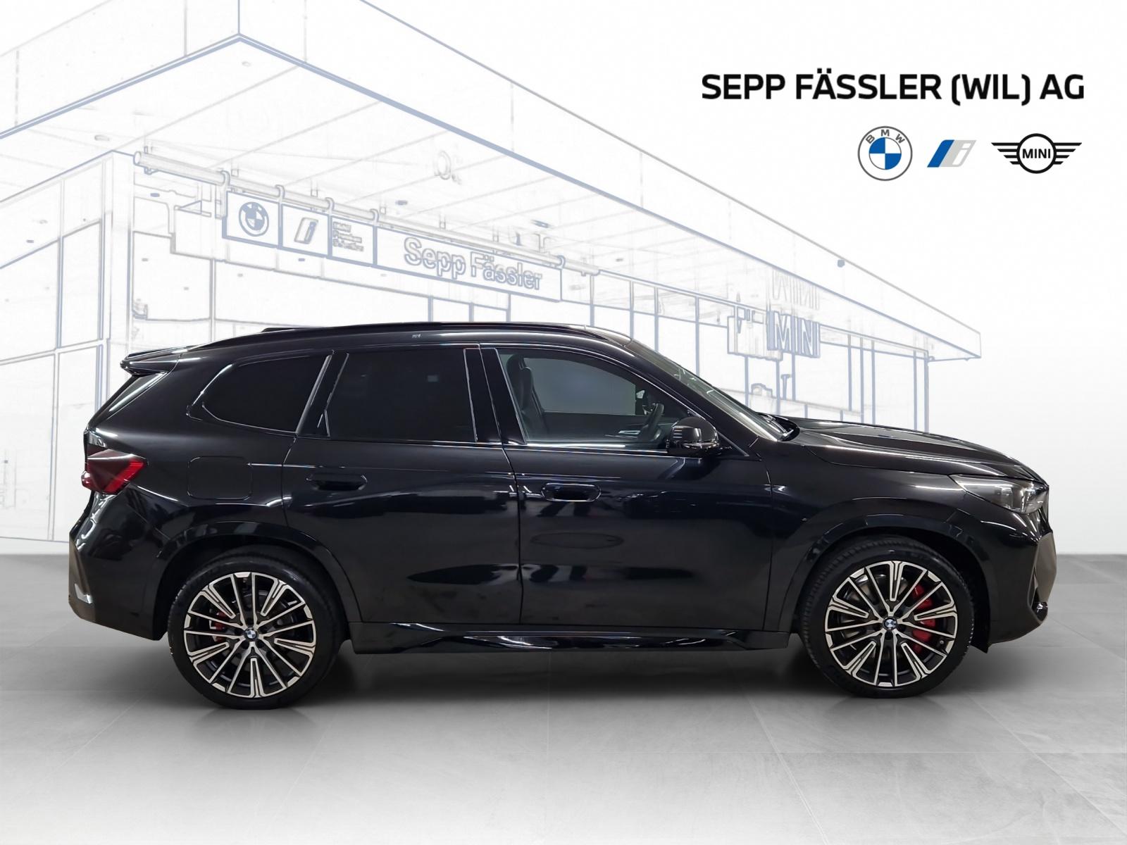 BMW X1 xDrive23i M Sport Pro-image-5