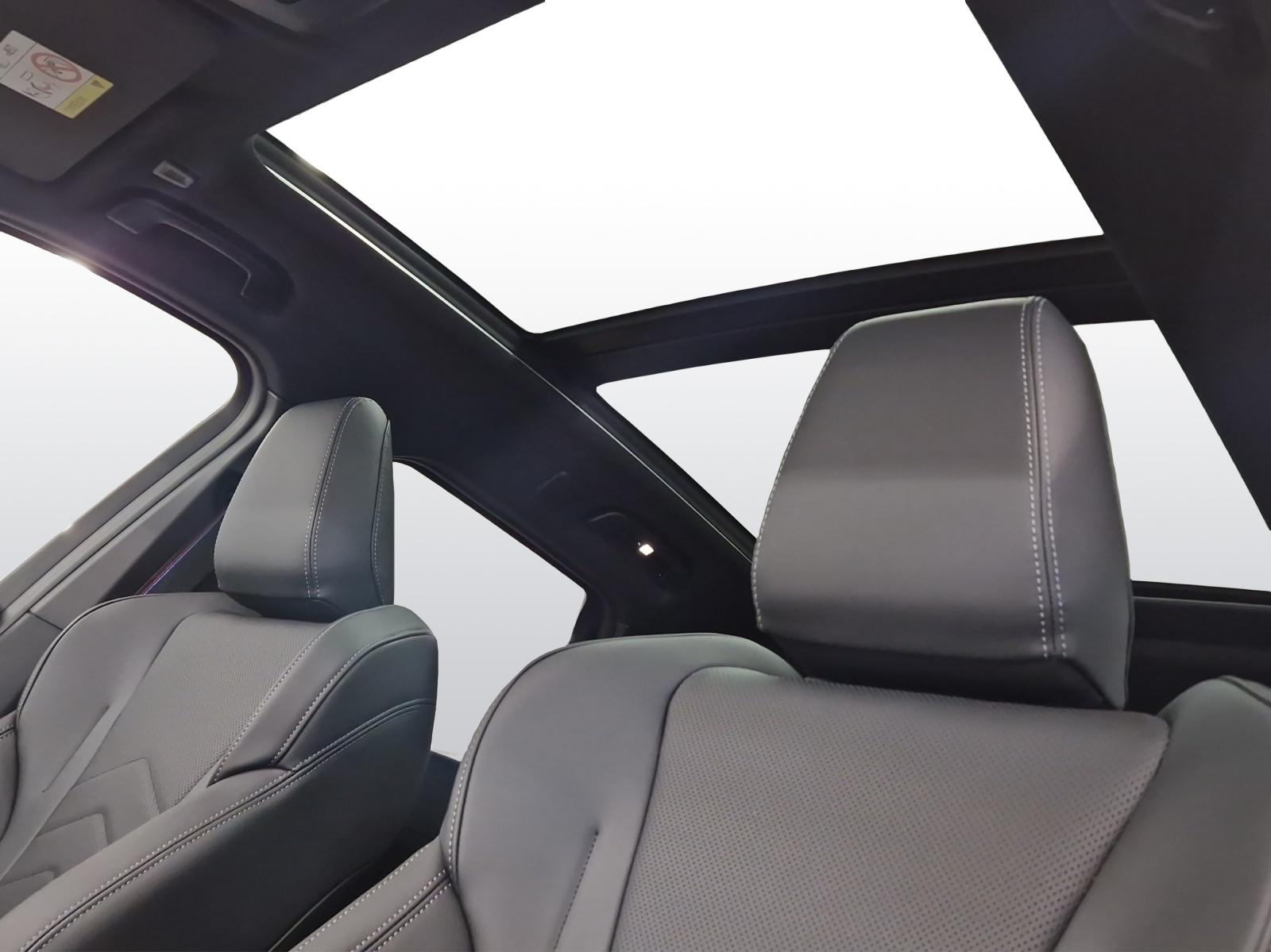 BMW X1 xDrive23i M Sport Pro-image-22