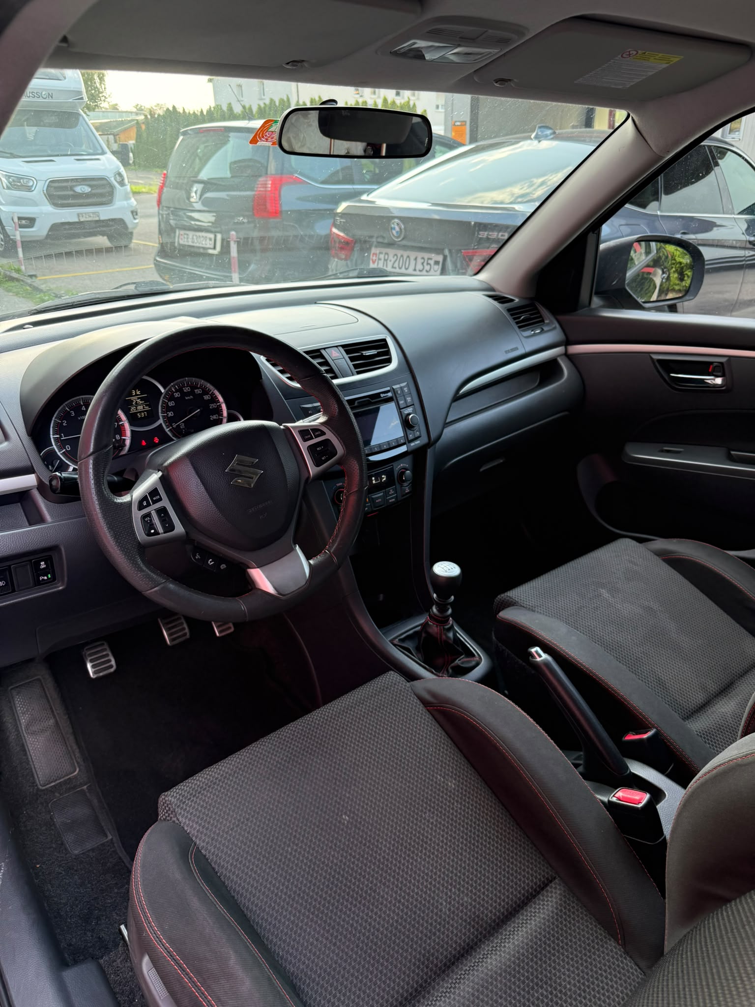 SUZUKI Swift 1.6i 16V Sport-image-2