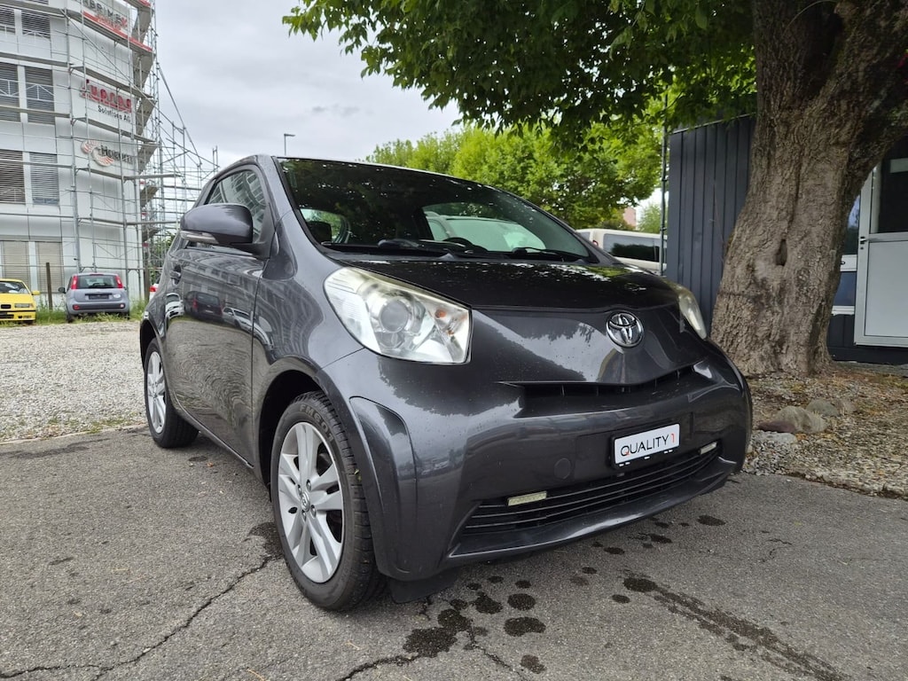 TOYOTA iQ 1.33 Dual VVT-i Linea Luna Multidrive-image-0