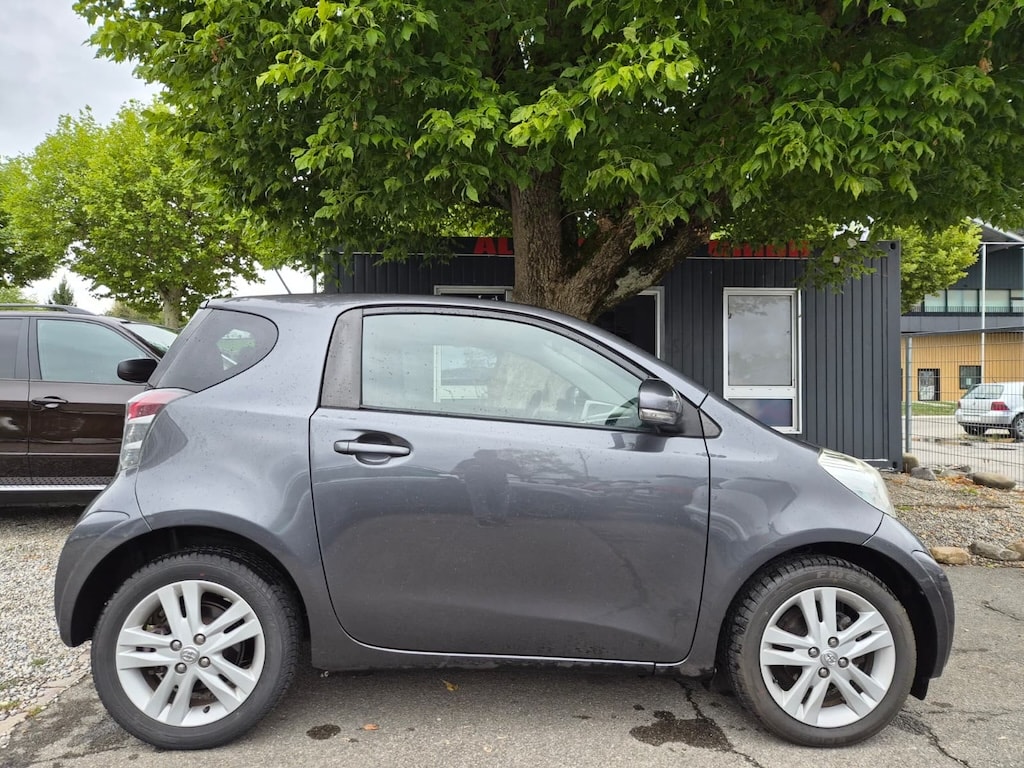 TOYOTA iQ 1.33 Dual VVT-i Linea Luna Multidrive-image-6