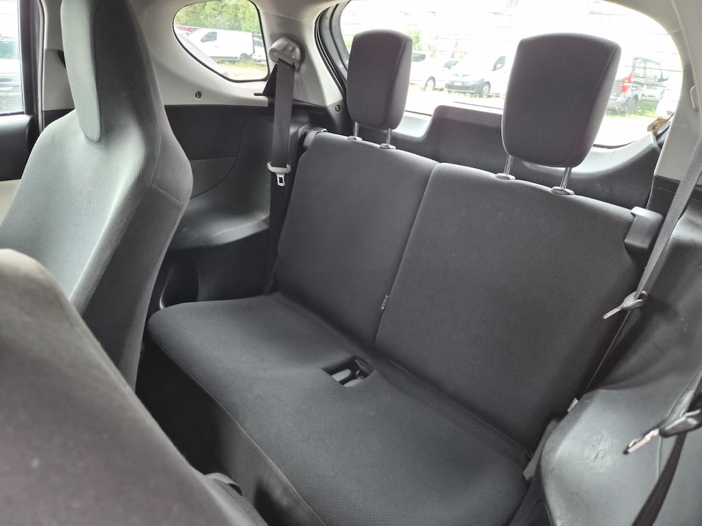 TOYOTA iQ 1.33 Dual VVT-i Linea Luna Multidrive-image-8