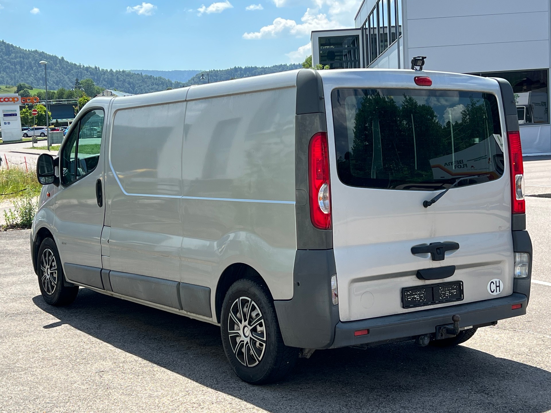 OPEL Vivaro 2.5 CDTI 2.9t L2H1-image-4