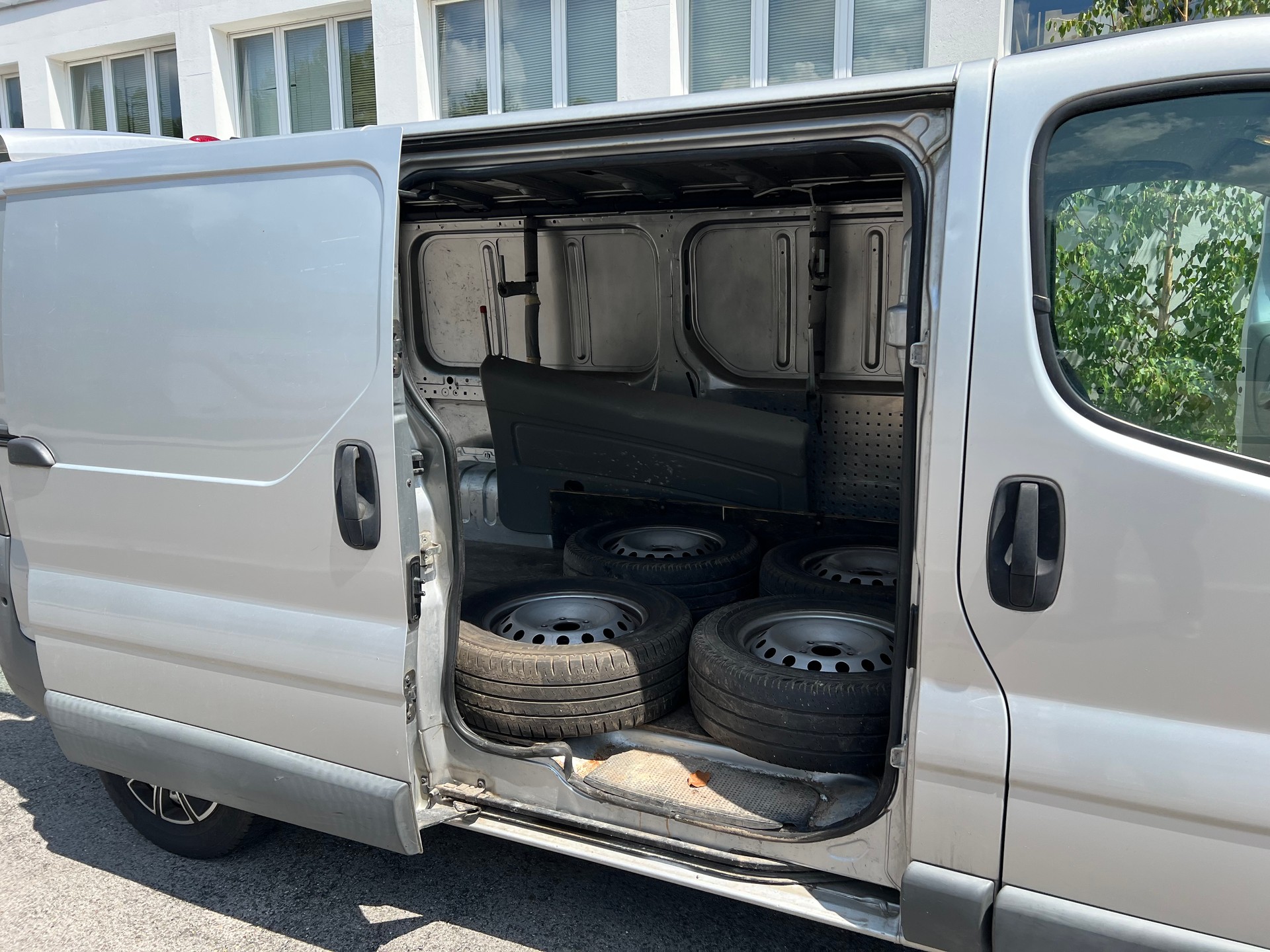 OPEL Vivaro 2.5 CDTI 2.9t L2H1-image-7