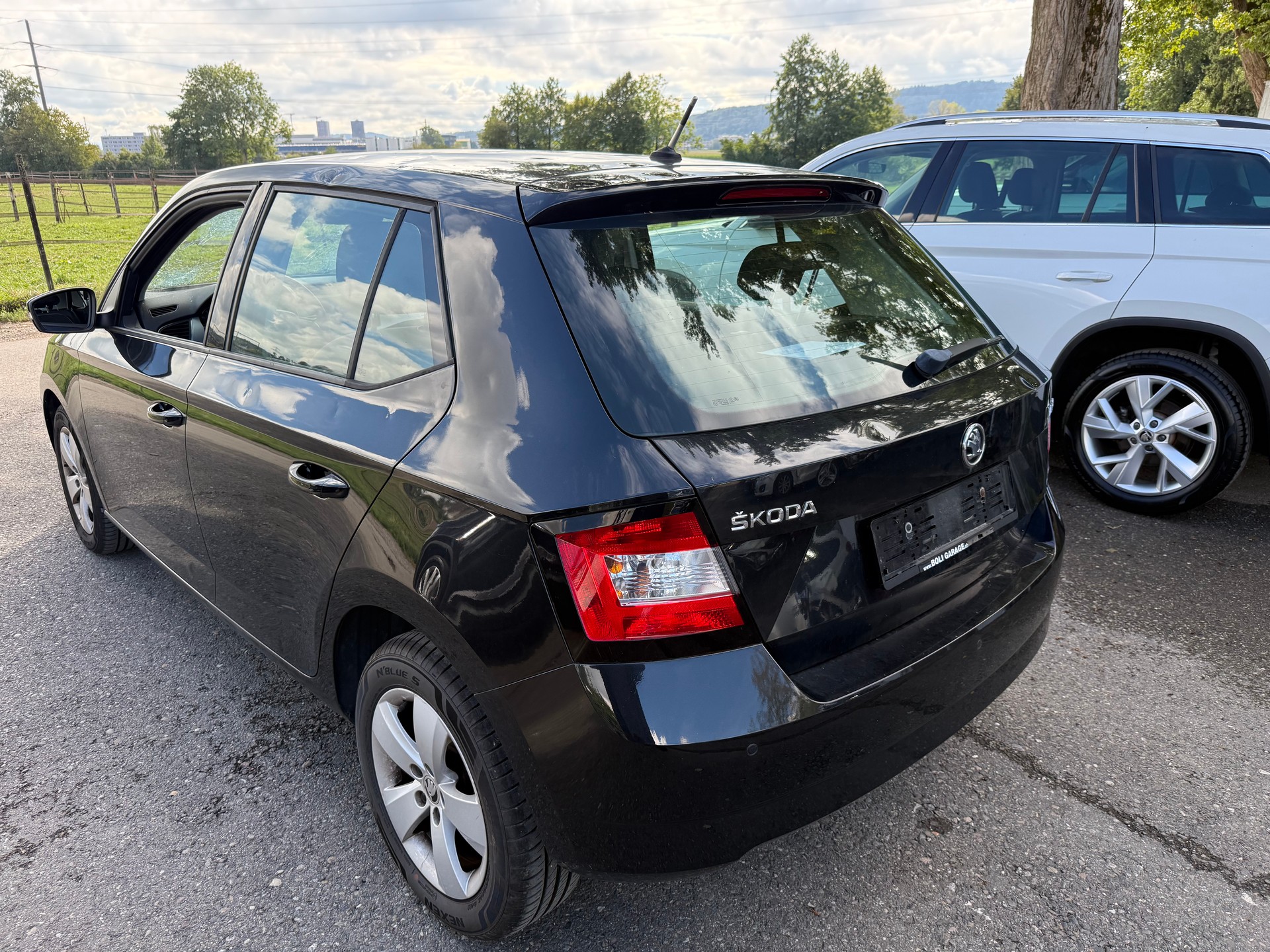 SKODA Fabia 1.2 TSI Ambition-image-4
