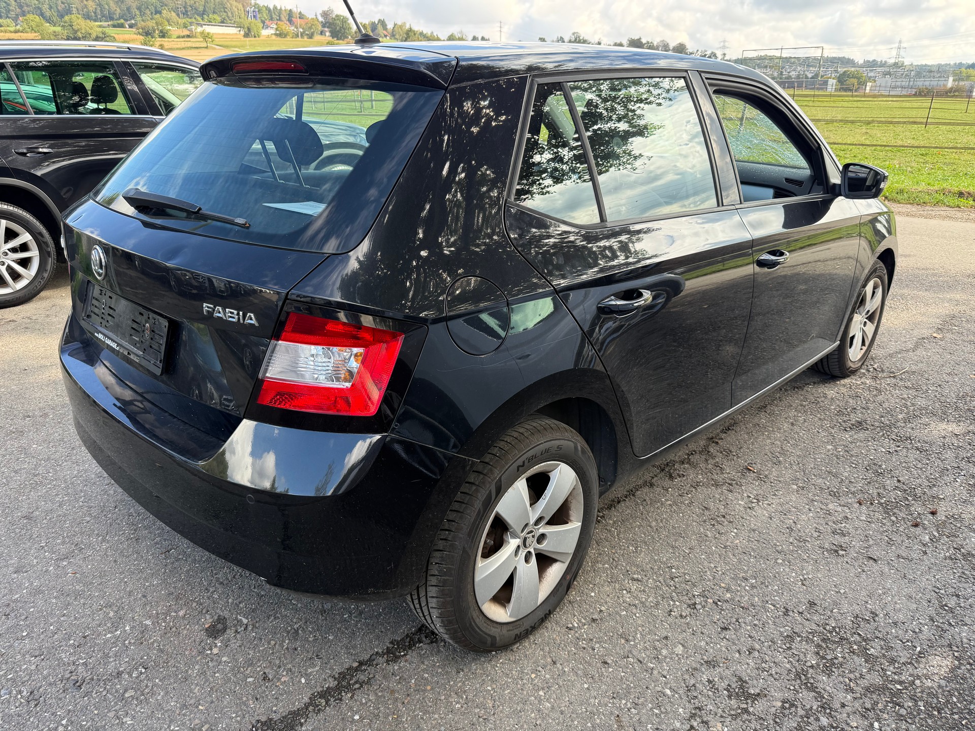 SKODA Fabia 1.2 TSI Ambition-image-7