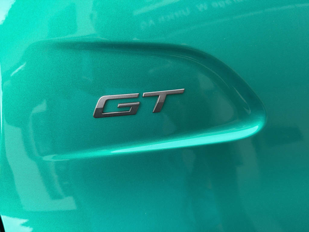 PEUGEOT 208 1.2 Hybrid 145 GT Exclusive-image-14