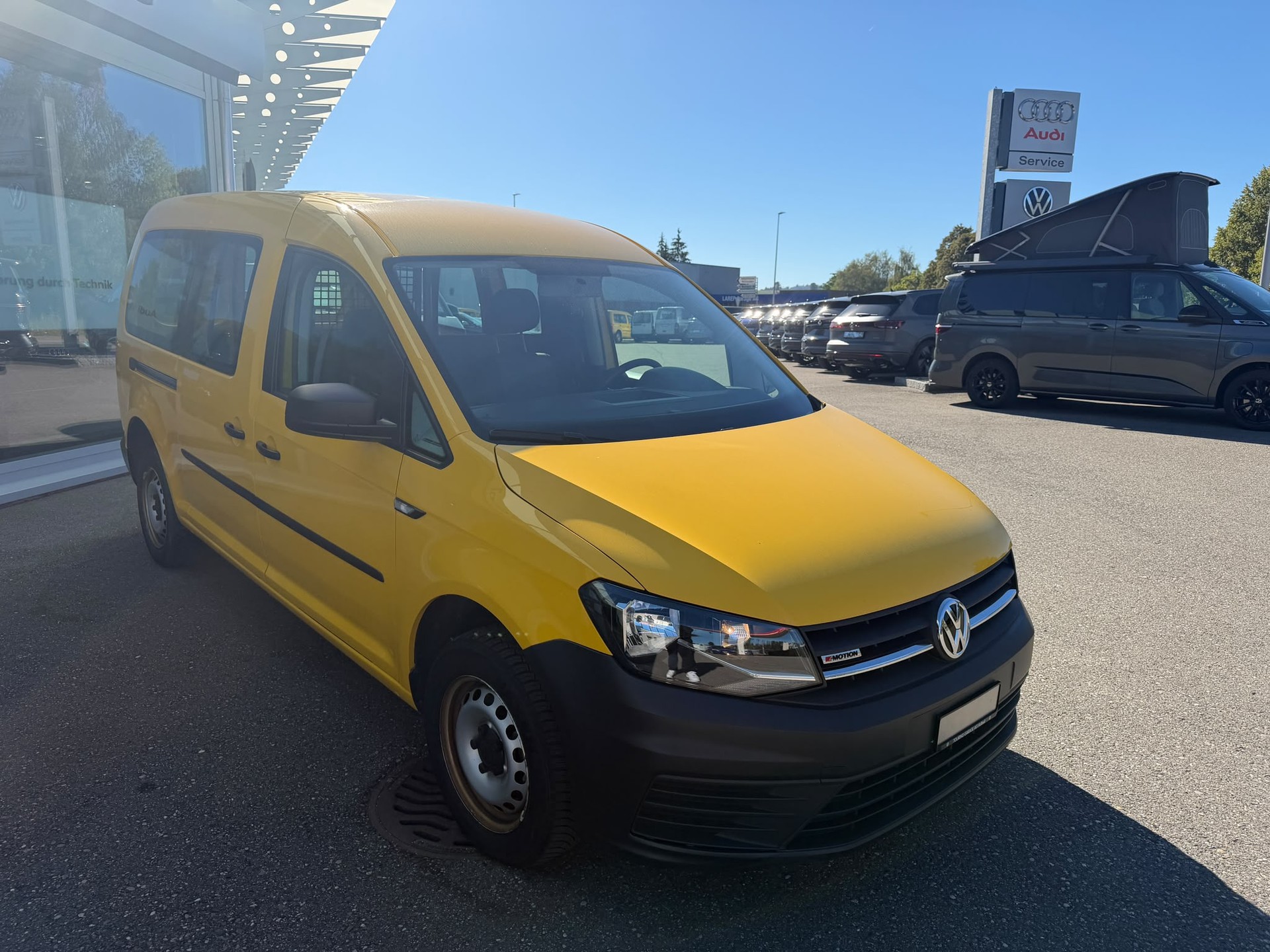VW Caddy Maxi 2.0TDI 4Motion BlueMotion Technology 4x4 Handschaltung-image-6