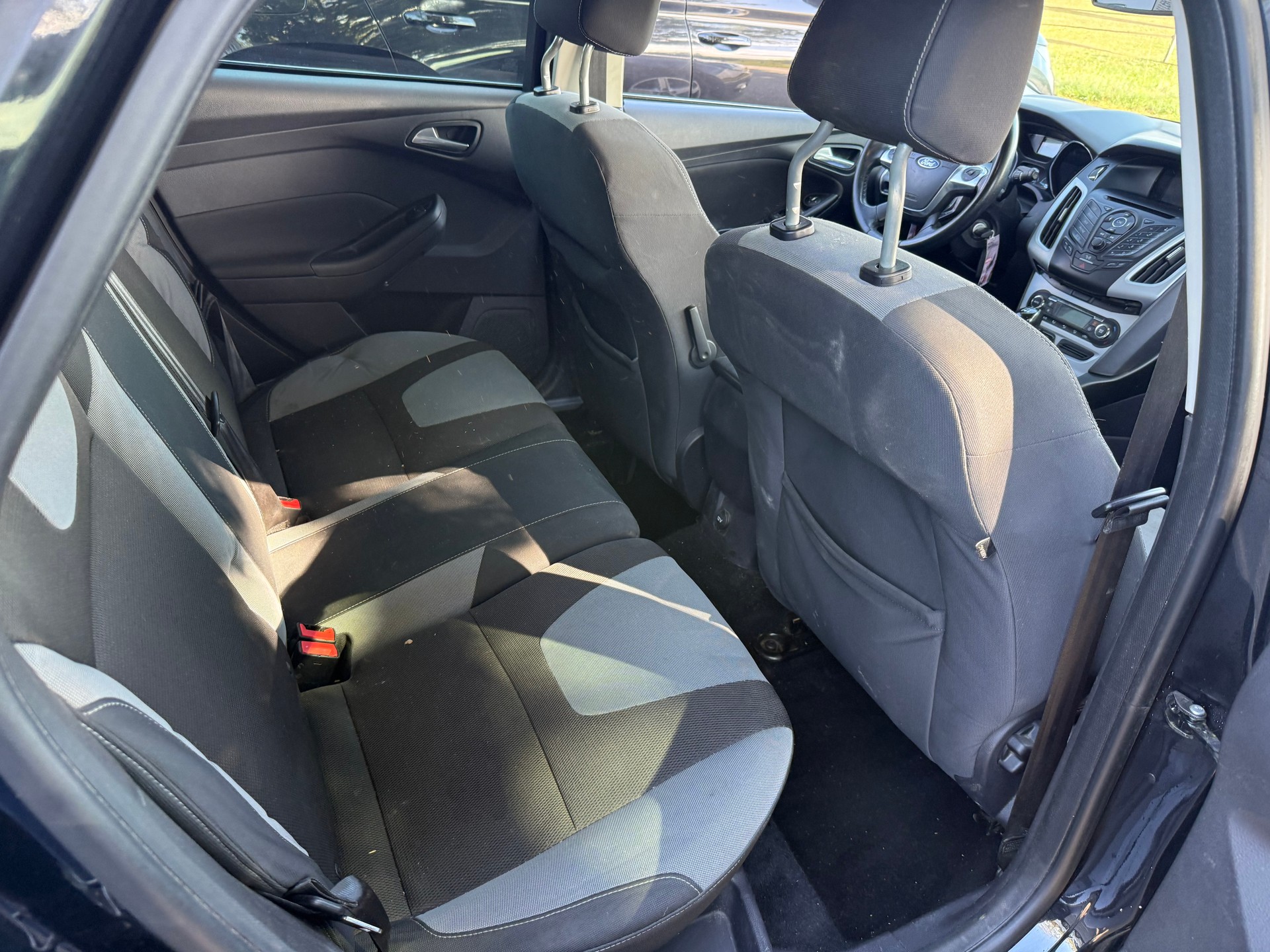 FORD Focus 1.6i VCT Trend-image-8