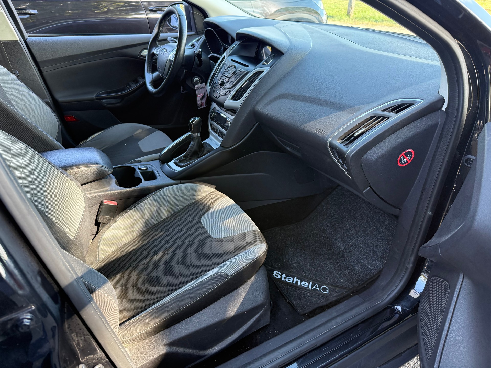 FORD Focus 1.6i VCT Trend-image-7