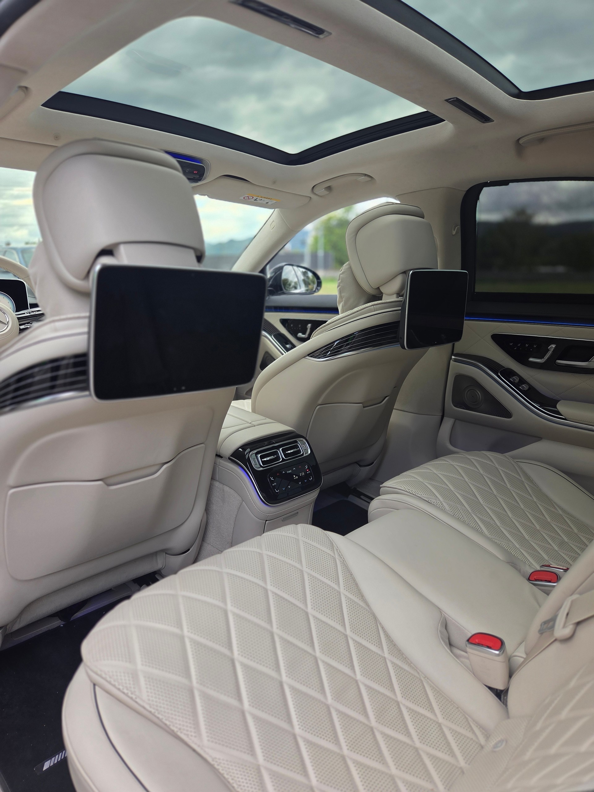 MERCEDES-BENZ S 500 4Matic AMG Line 9G-Tronic-image-10