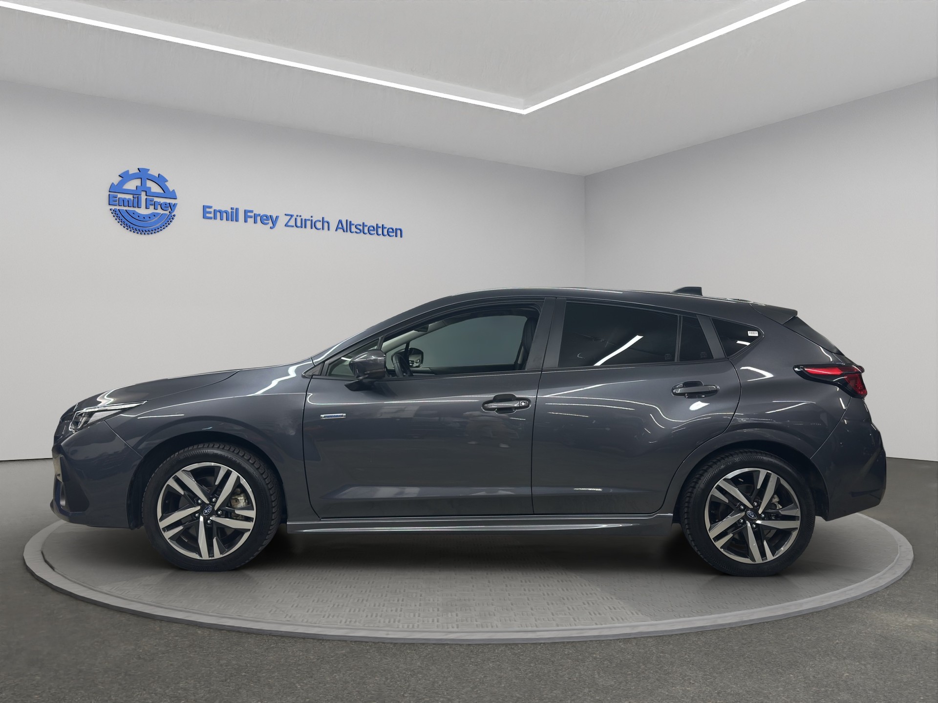 SUBARU Impreza 2.0i e-Boxer Luxury-image-0