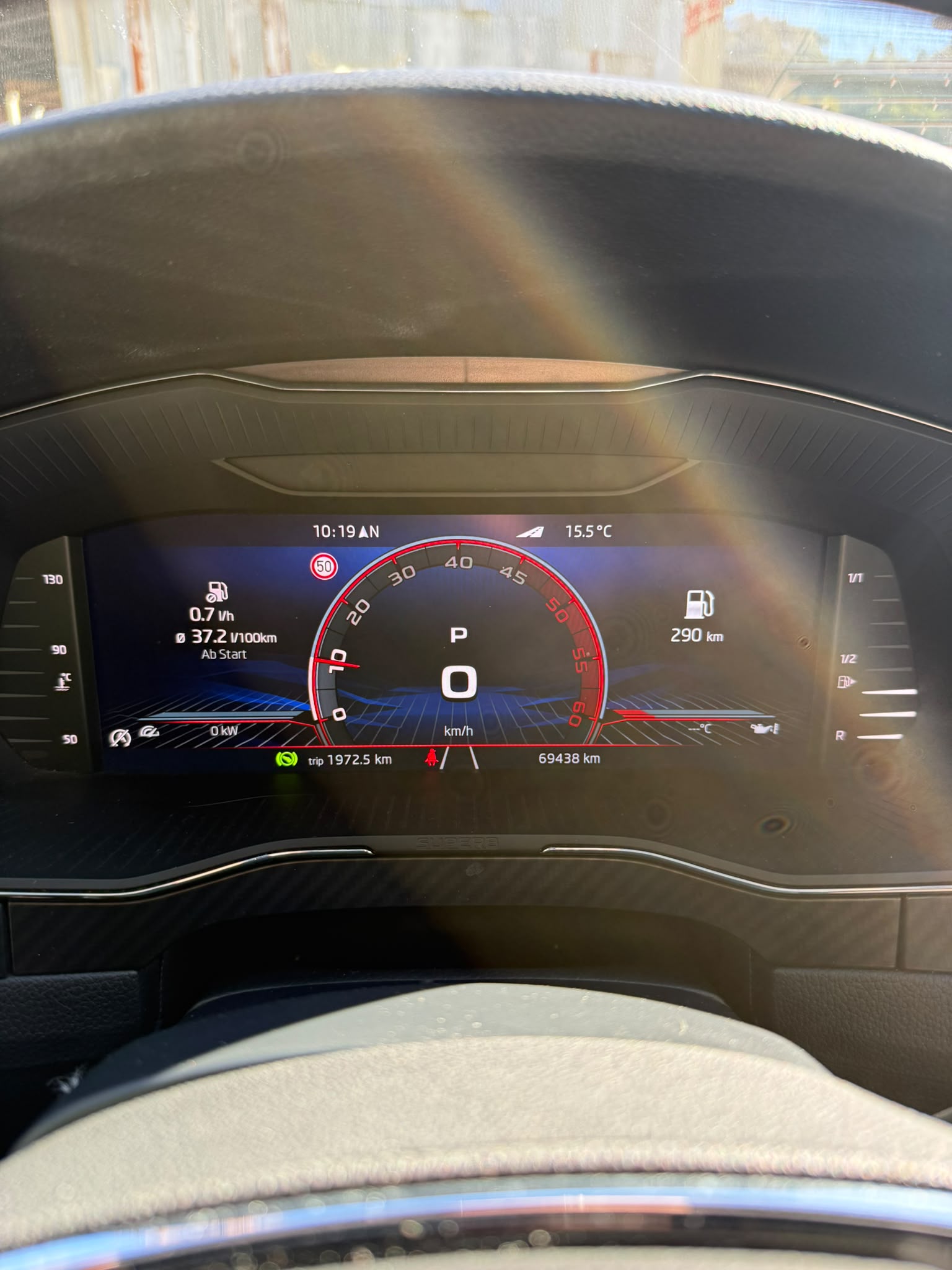 SKODA Superb Combi 2.0 TDi SportLine 4x4 DSG-image-10