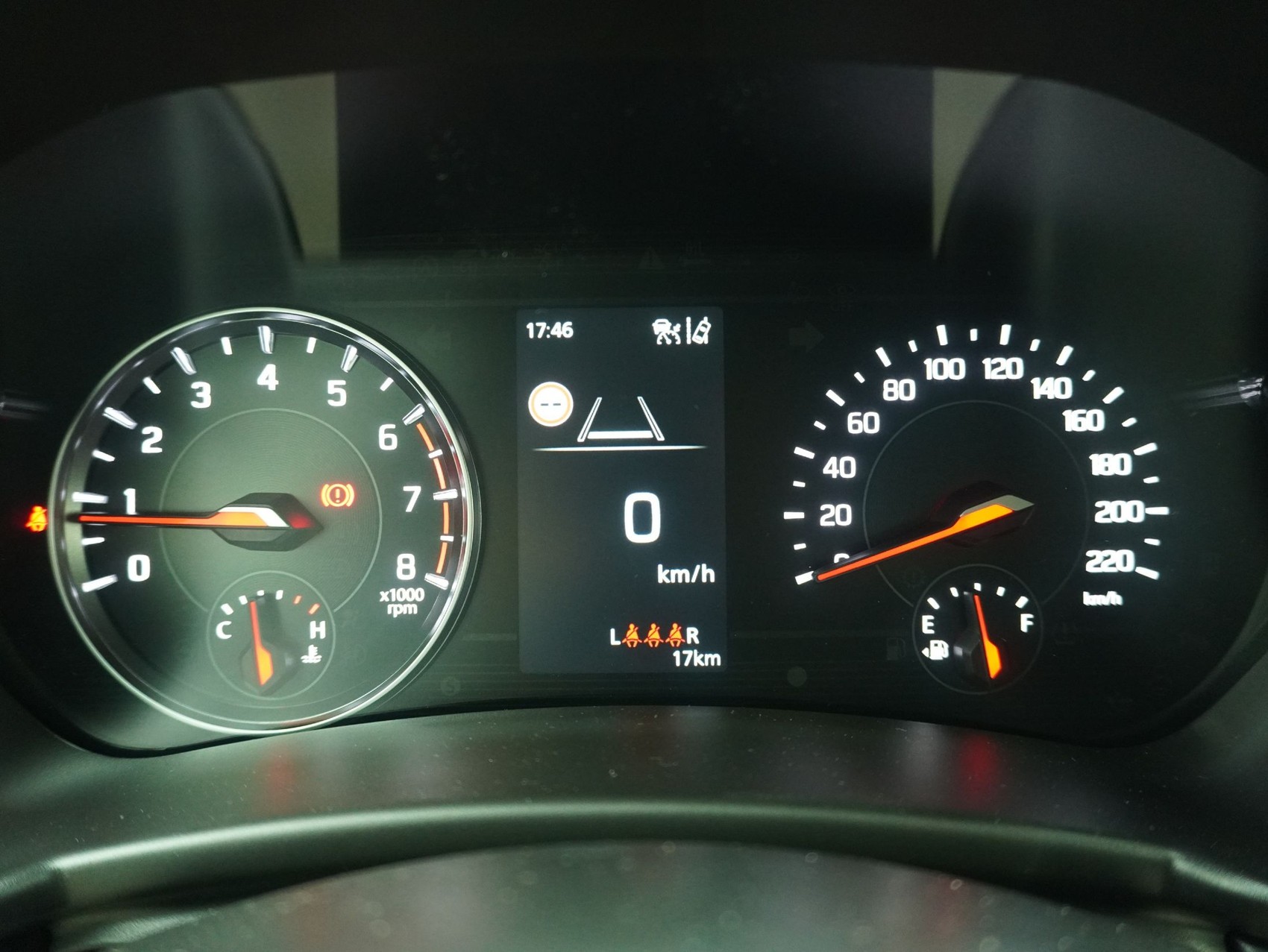 SUZUKI Swift 1.2 Piz Sulai Top Hybrid 4x4-image-11