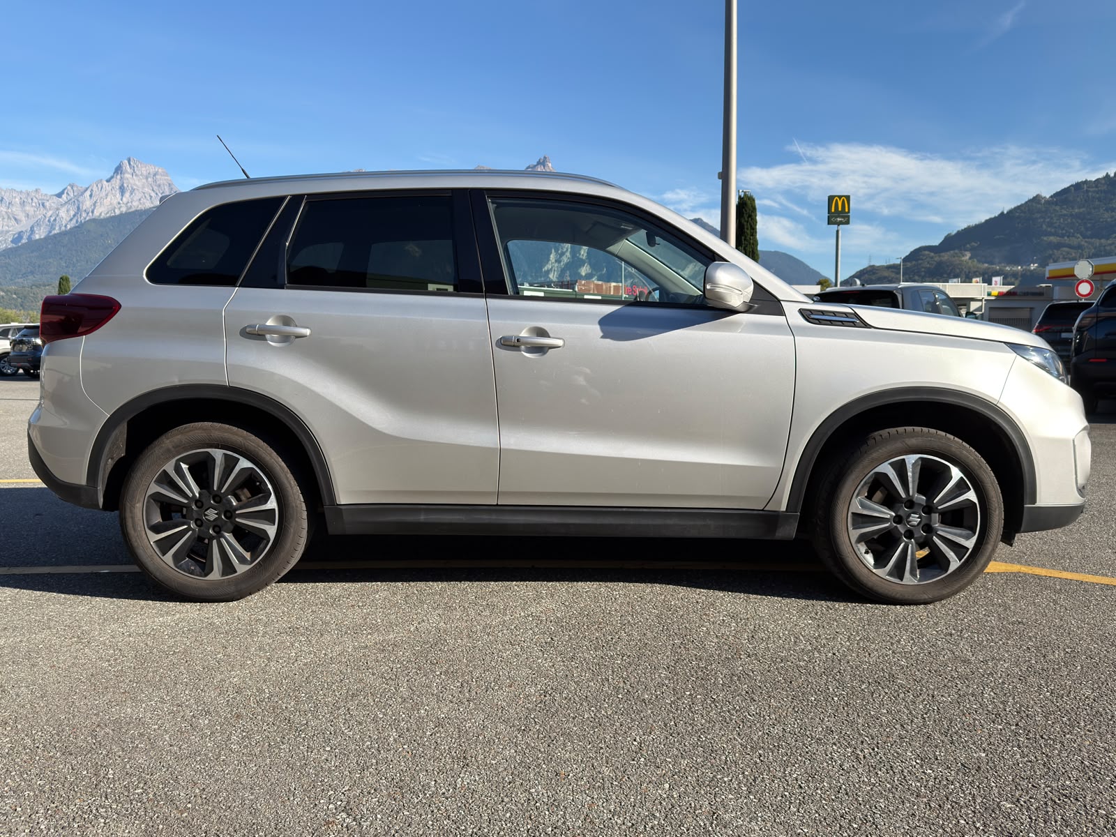 SUZUKI Vitara 1.4 Boosterjet Compact + Hybrid Automatic-image-4