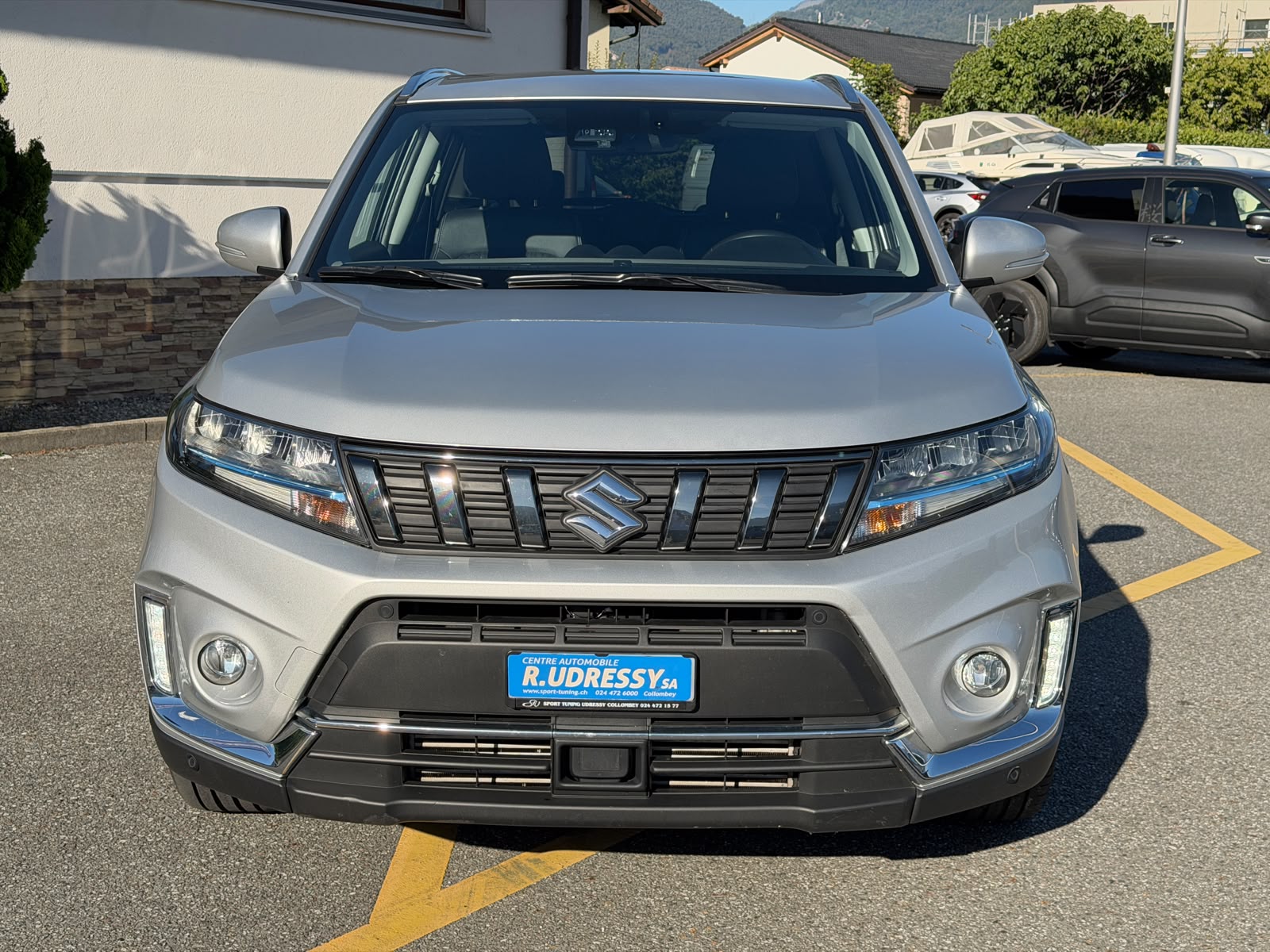 SUZUKI Vitara 1.4 Boosterjet Compact + Hybrid Automatic-image-6