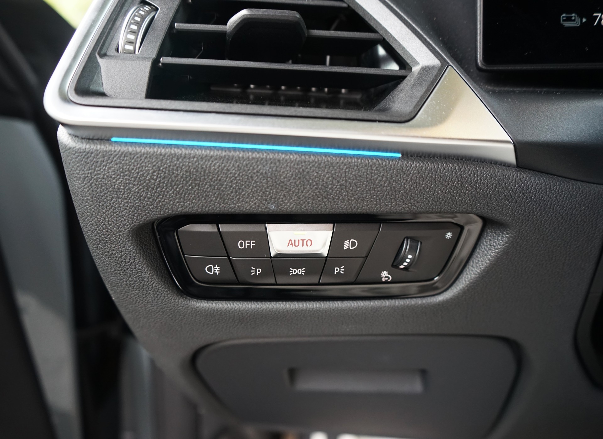BMW i4 M50-image-22