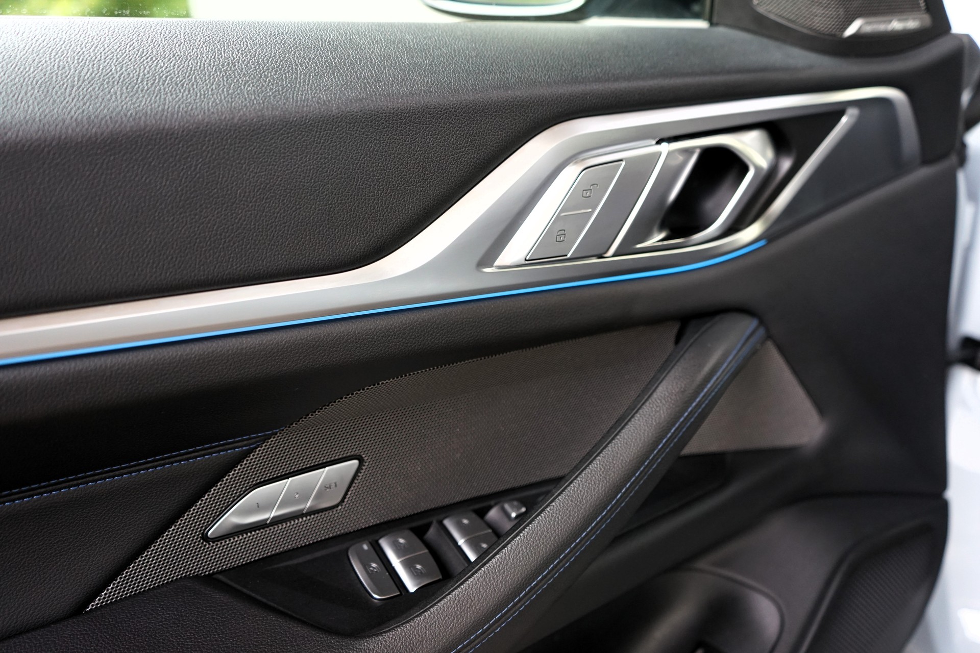 BMW i4 M50-image-23