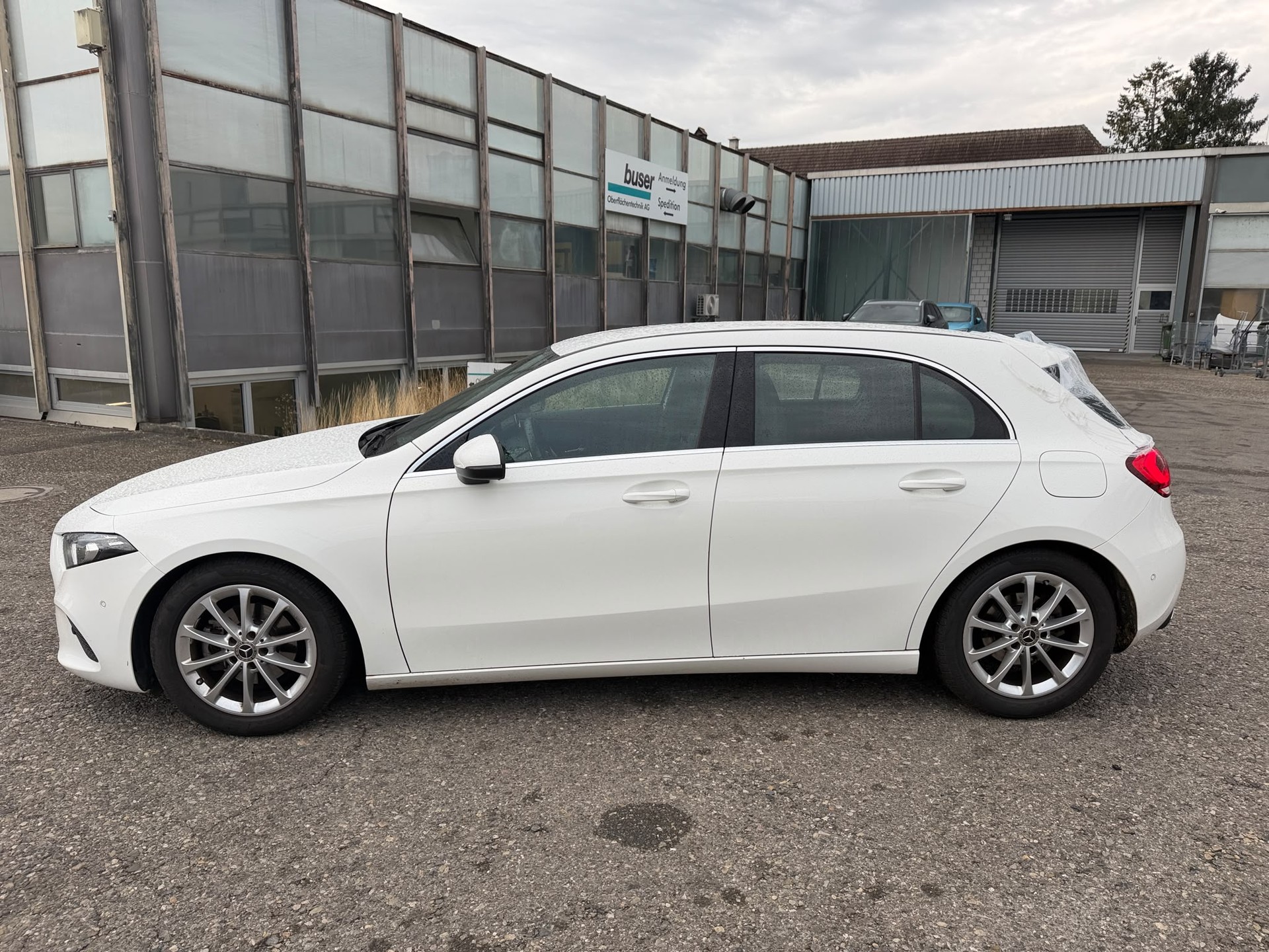MERCEDES-BENZ A 180 Progressive 7G-DCT-image-4