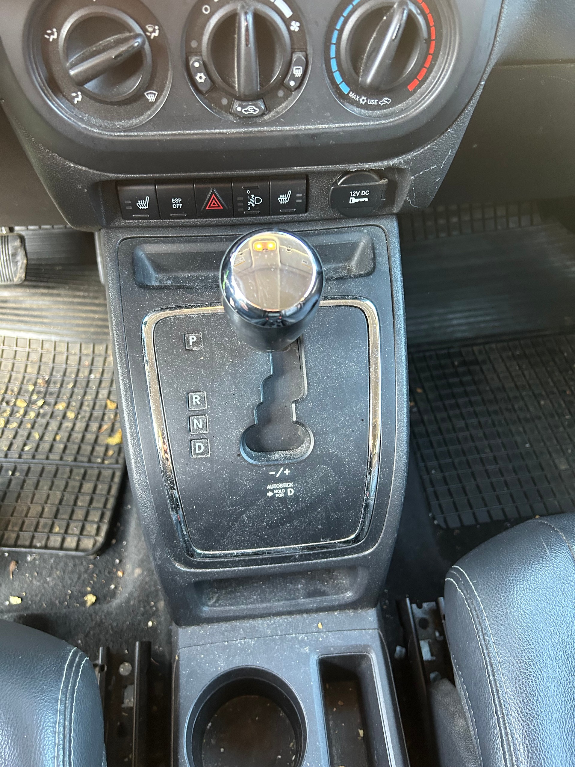 JEEP Patriot 2.4 Limited CVT-image-8