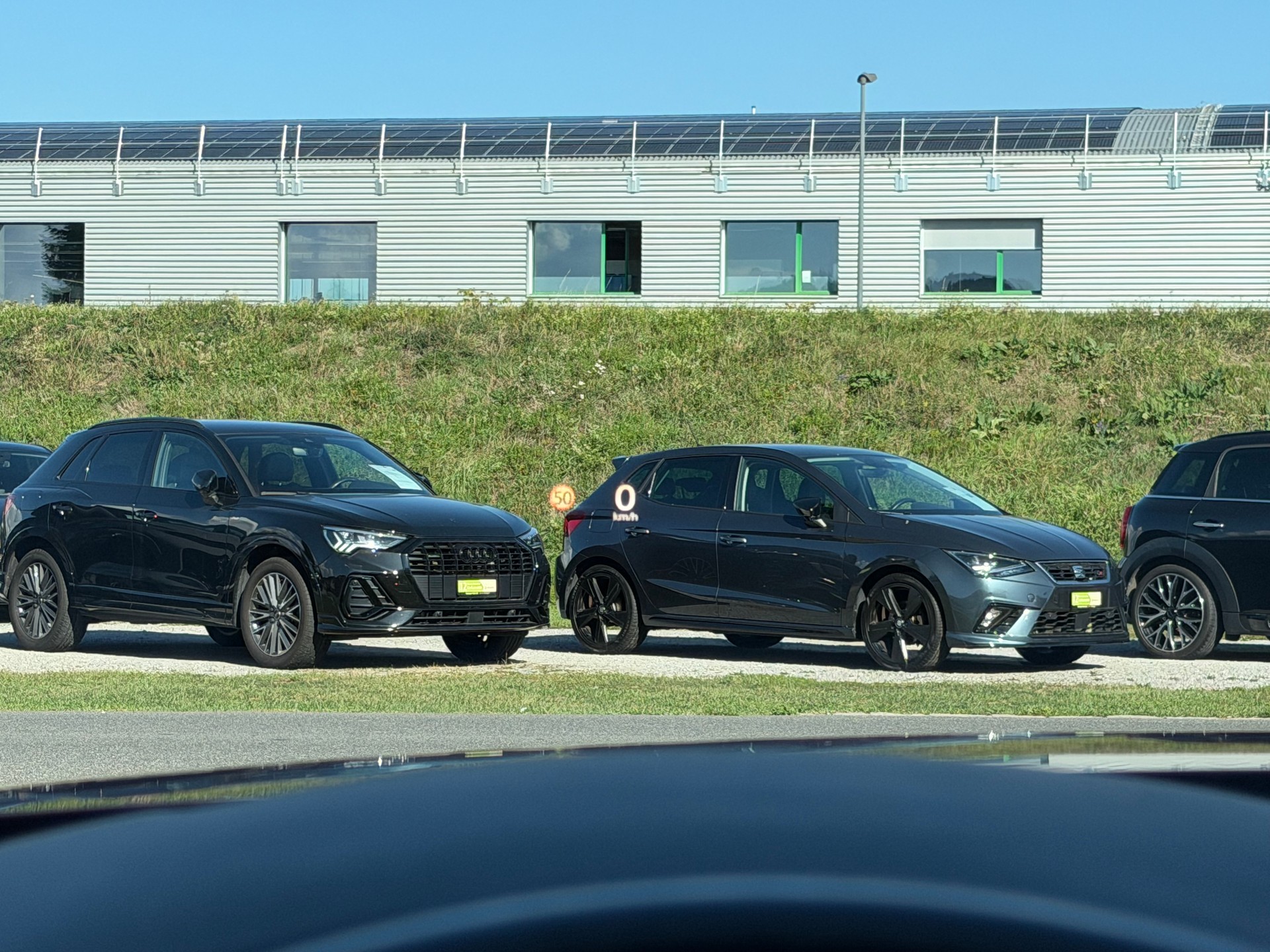 MAZDA 3 Hatchback SKYACTIV-X M Hybrid 180 Revolution AWD Automat-image-9