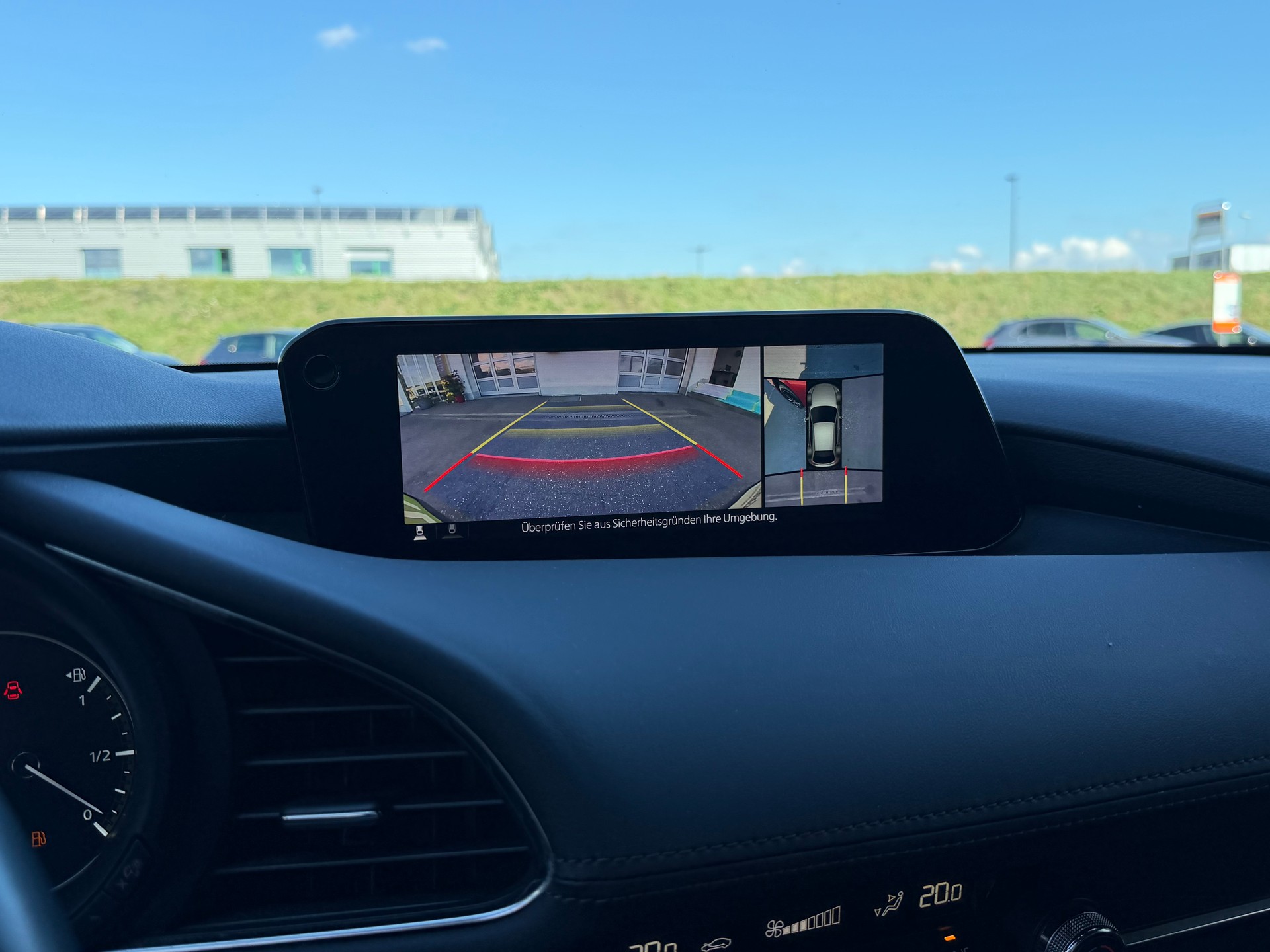 MAZDA 3 Hatchback SKYACTIV-X M Hybrid 180 Revolution AWD Automat-image-11