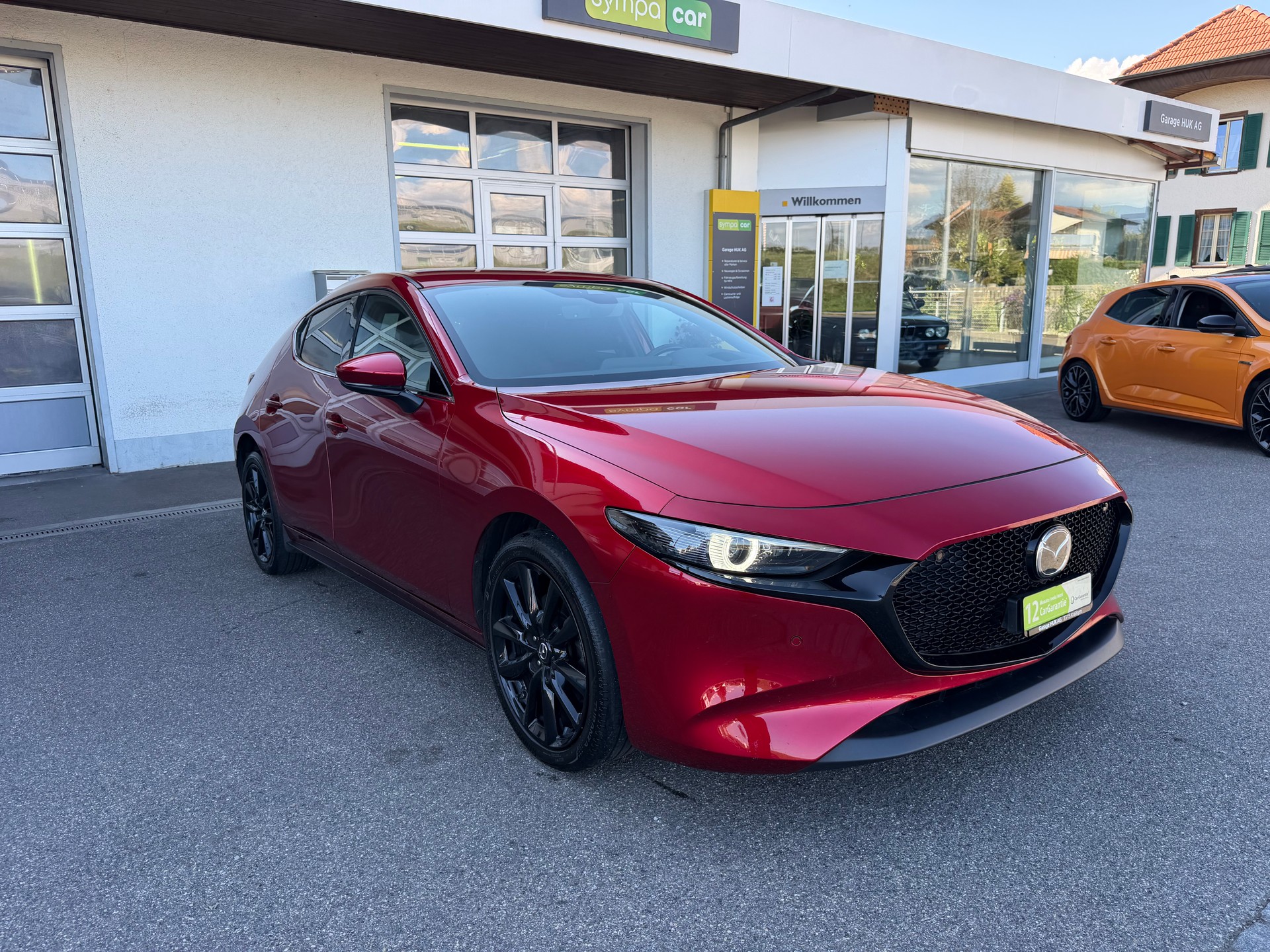 MAZDA 3 Hatchback SKYACTIV-X M Hybrid 180 Revolution AWD Automat-image-0