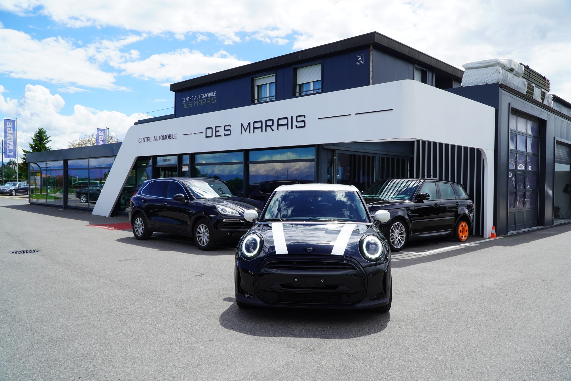MINI Cooper 5door F55 Steptronic DKG-image-3