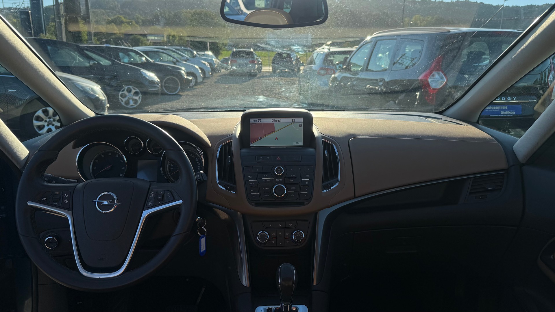 OPEL Zafira Tourer 1.4i 16V Turbo Cosmo Automatic-image-11