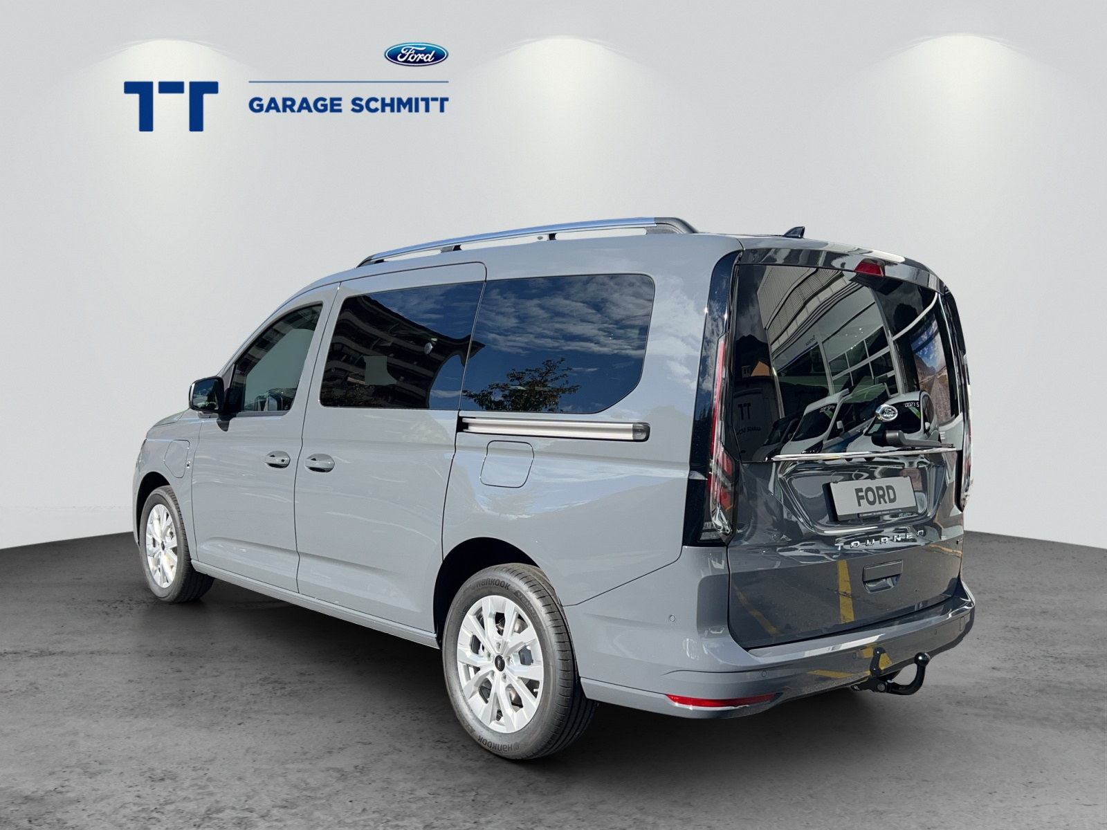 FORD TOURNEO CONNECT Grand 1.5 EcoB-image-1