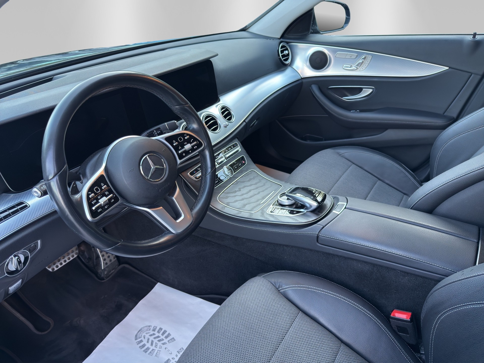 MERCEDES-BENZ E 200 Avantgarde 9G-Tronic-image-7