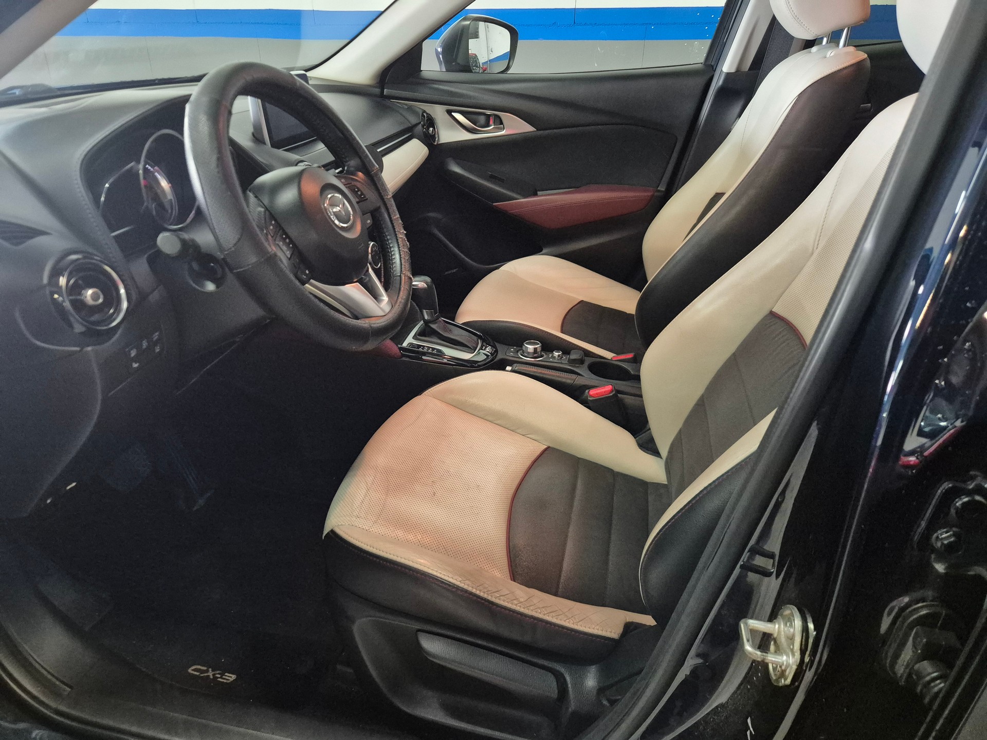MAZDA CX-3 2.0 Revolution AWD Skyactiv Drive-image-5