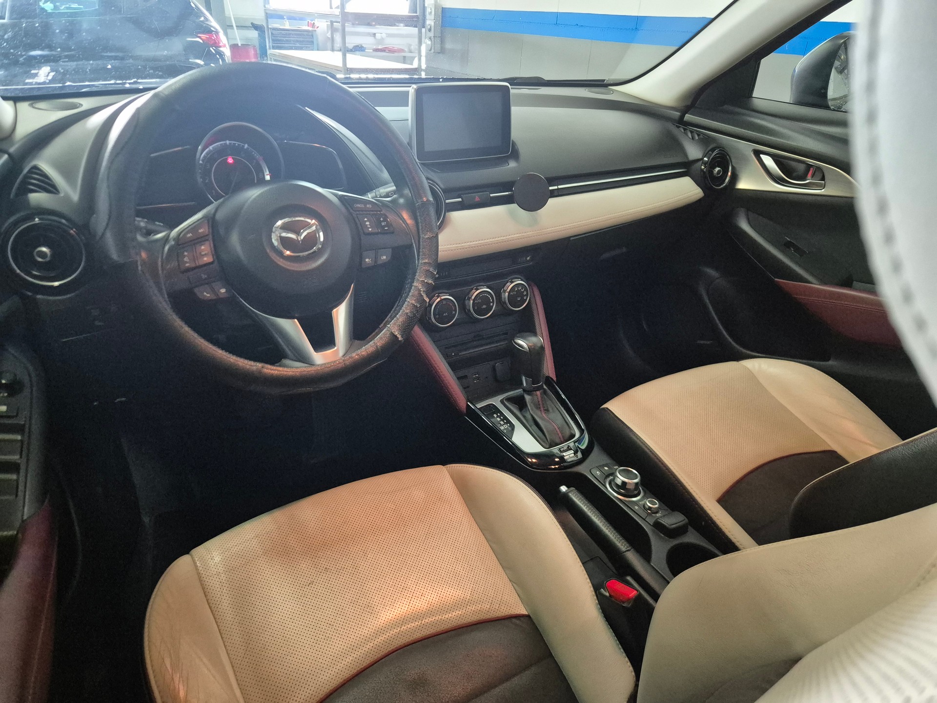 MAZDA CX-3 2.0 Revolution AWD Skyactiv Drive-image-6