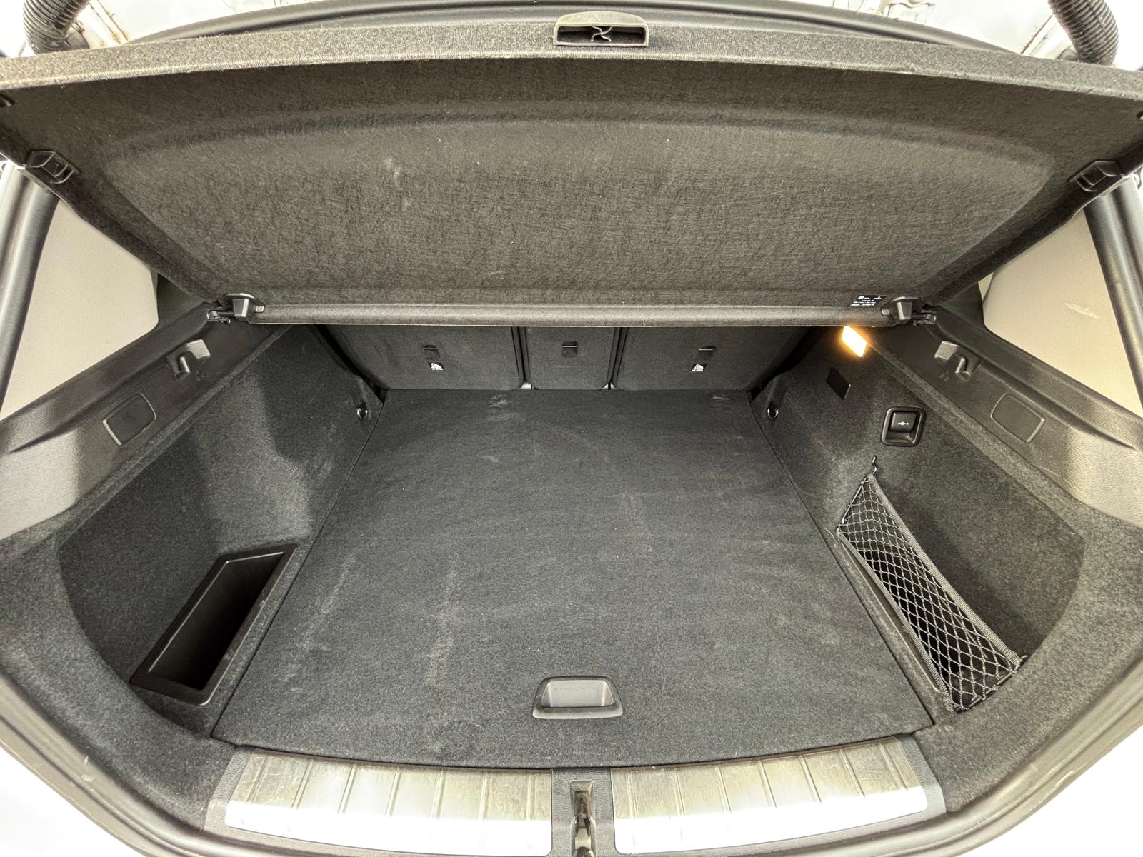 BMW X1 xDrive 25e Steptronic-image-17
