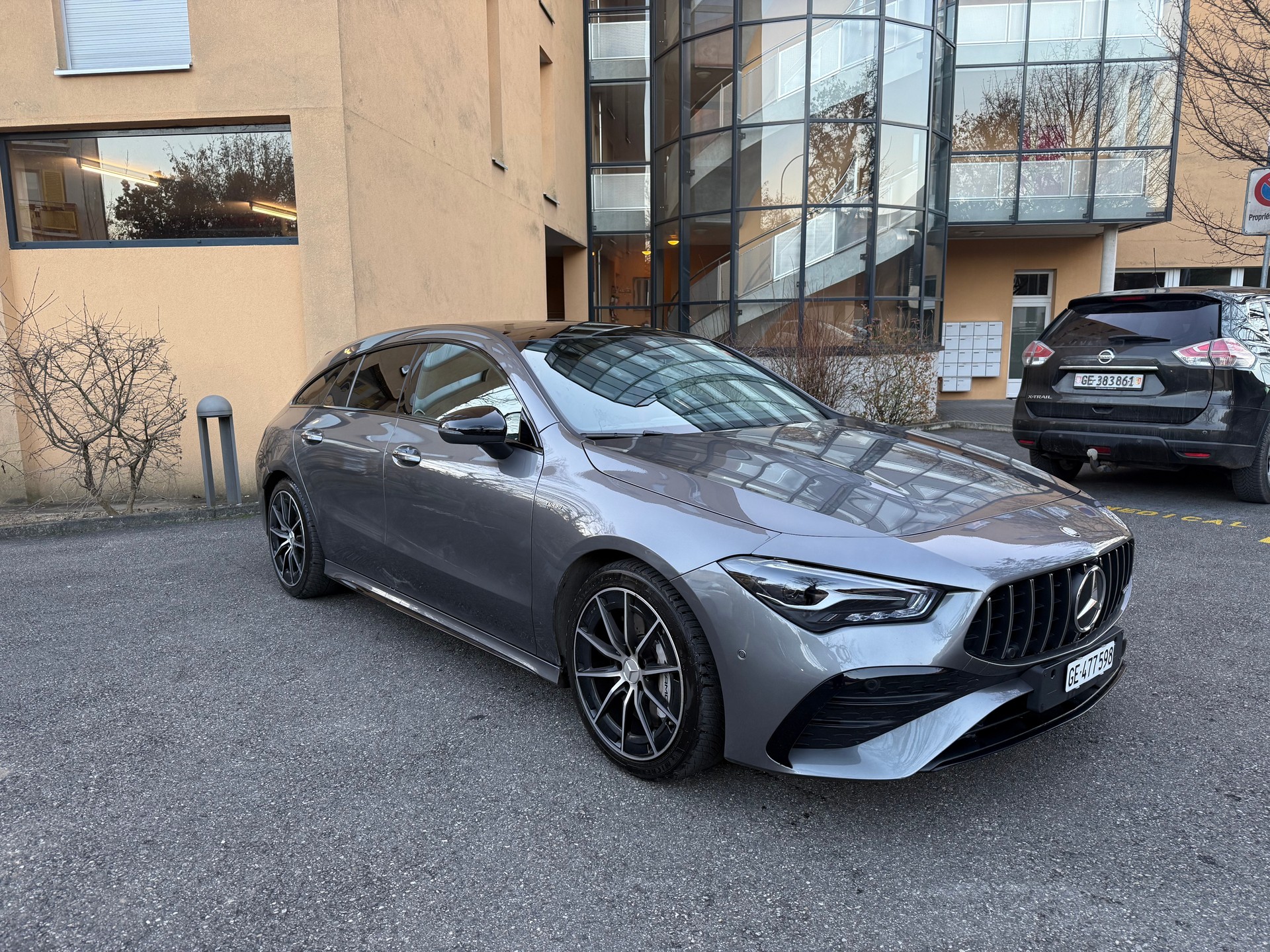 MERCEDES-BENZ CLA 35 AMG 4matic-image-2