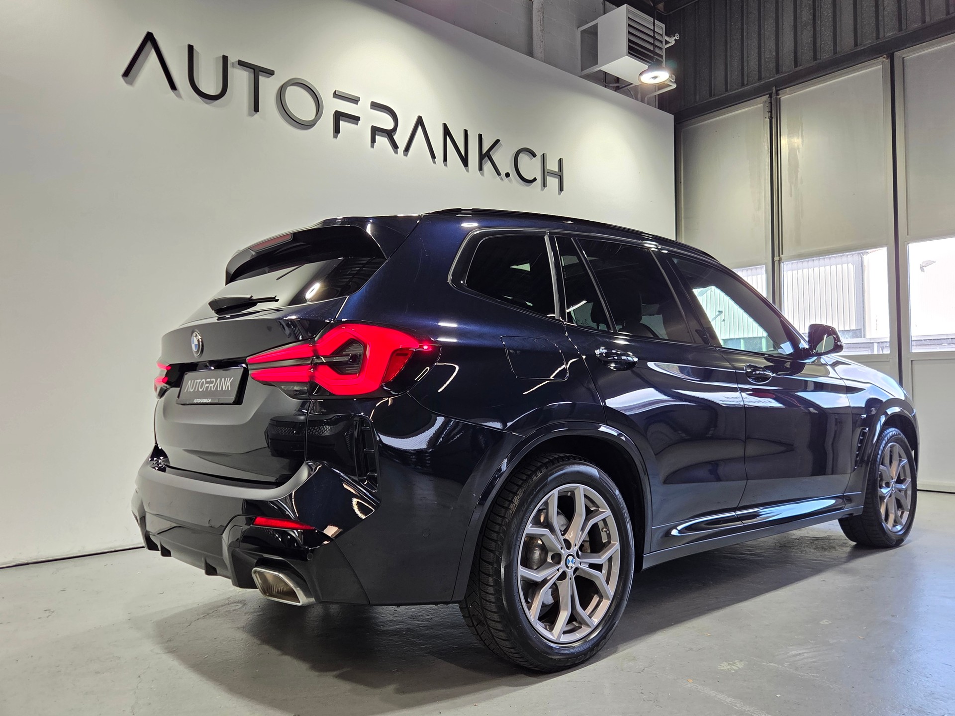 BMW X3 20i xDrive M-Sport-image-2