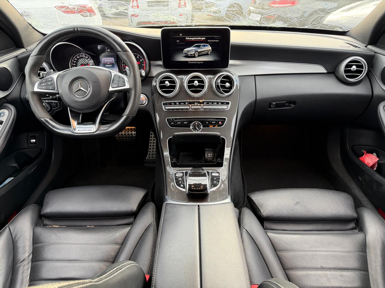 MERCEDES-BENZ C-Klasse S205 Kombi C 450 AMG 4matic-image-12