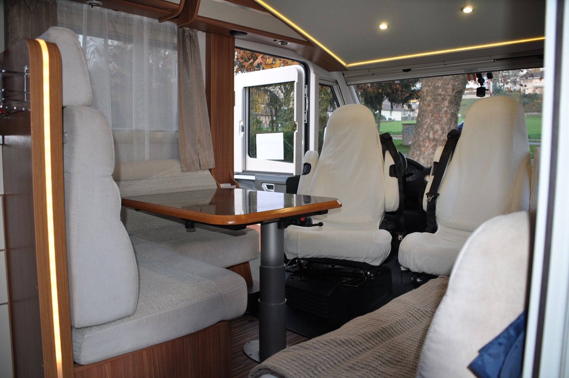 FIAT Adria Sonic I 700 Sp-image-7