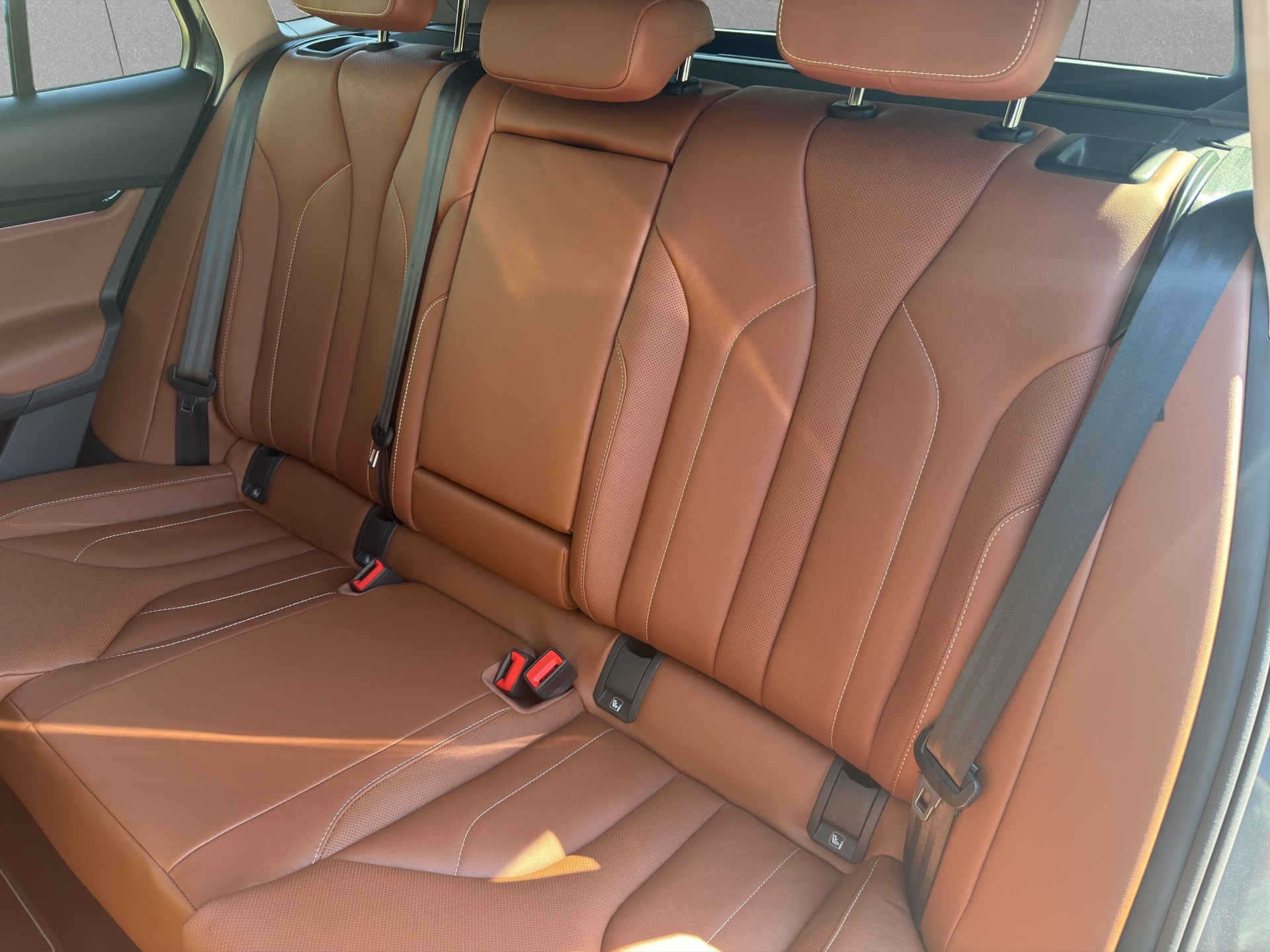 SKODA Enyaq iV 80x-image-11