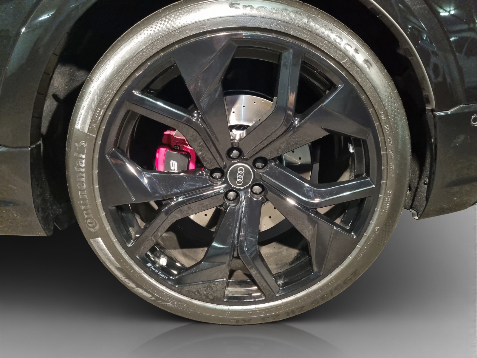 AUDI RSQ8 quattro tiptronic-image-10