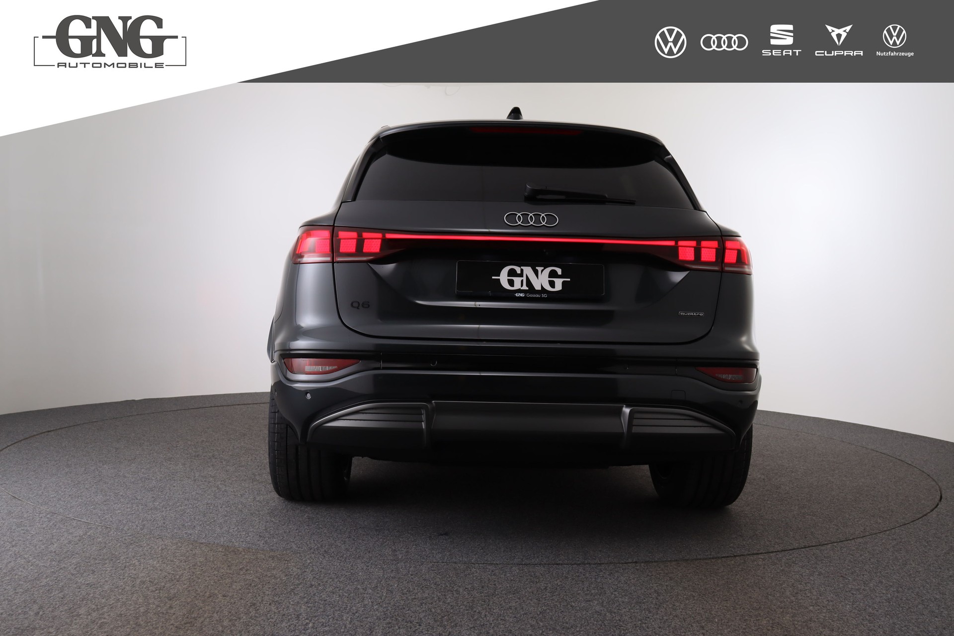 AUDI Q6 e-tron quattro-image-3