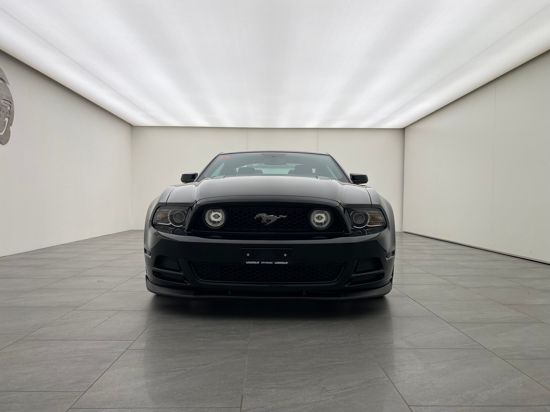 FORD Mustang Coupe 5.0 GT-image-1